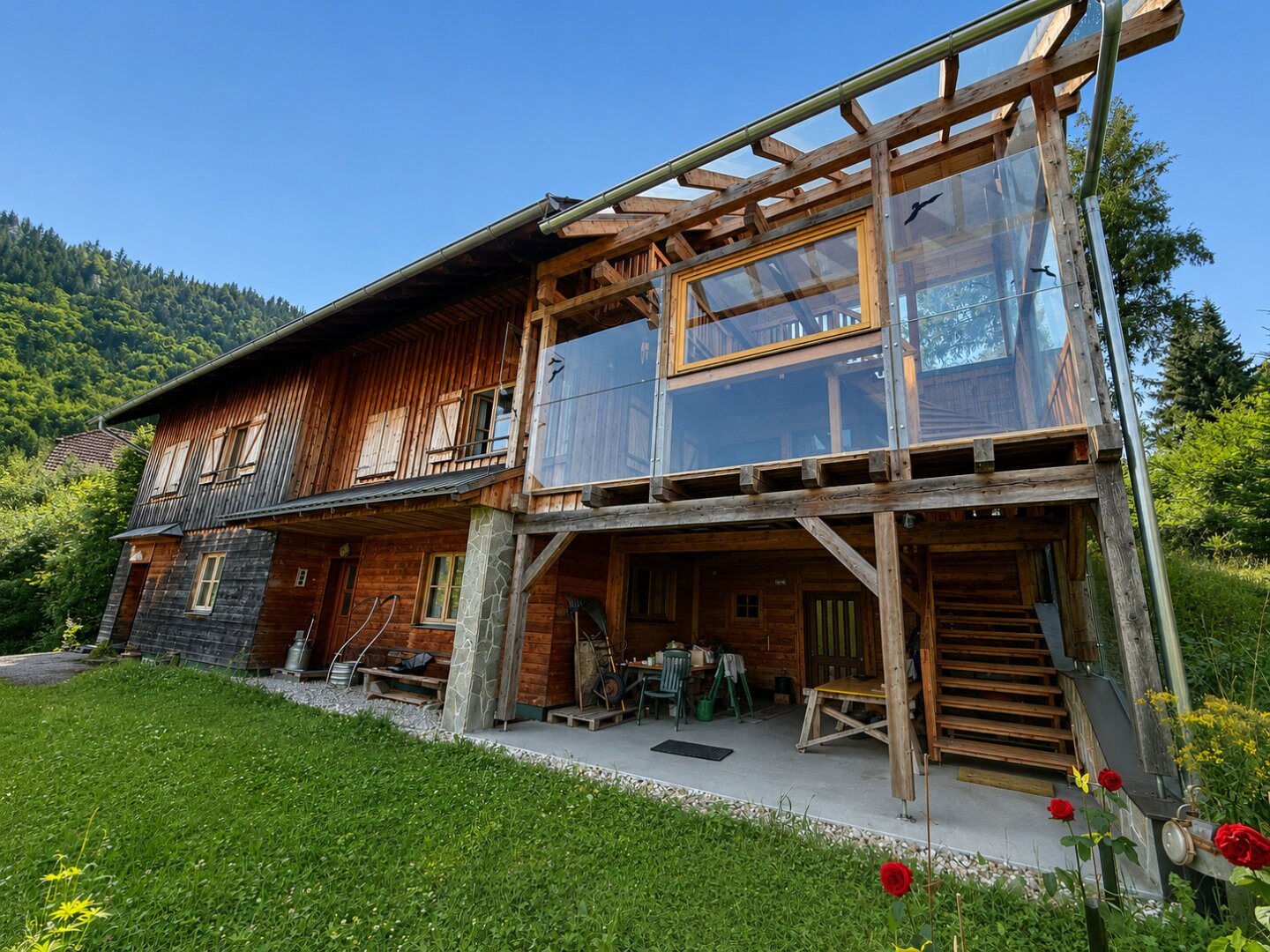 Besondere Liegenschaft mit Landhauscharakter, knapp 3.000 m² Grund und traumhaftem Weitblick in Semriach