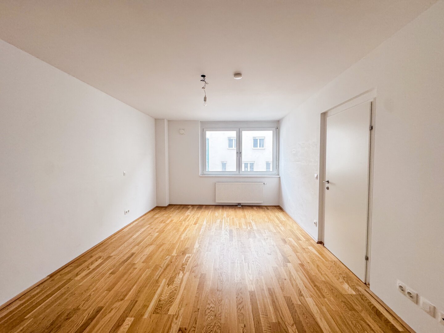 Hochwertige City-Wohnung im Trendviertel Heizkosten inklusive Tiefgaragenplatz | Nähe Burggasse | Neustiftgasse