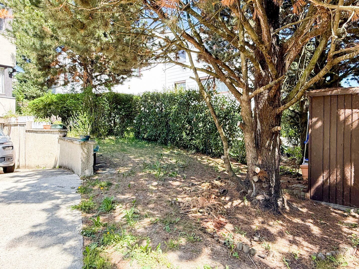 Charmante Maisonette-Wohnung auf drei Ebenen und 180 Grad Blick I Nähe ÖGK Hanusch Krankenhaus
