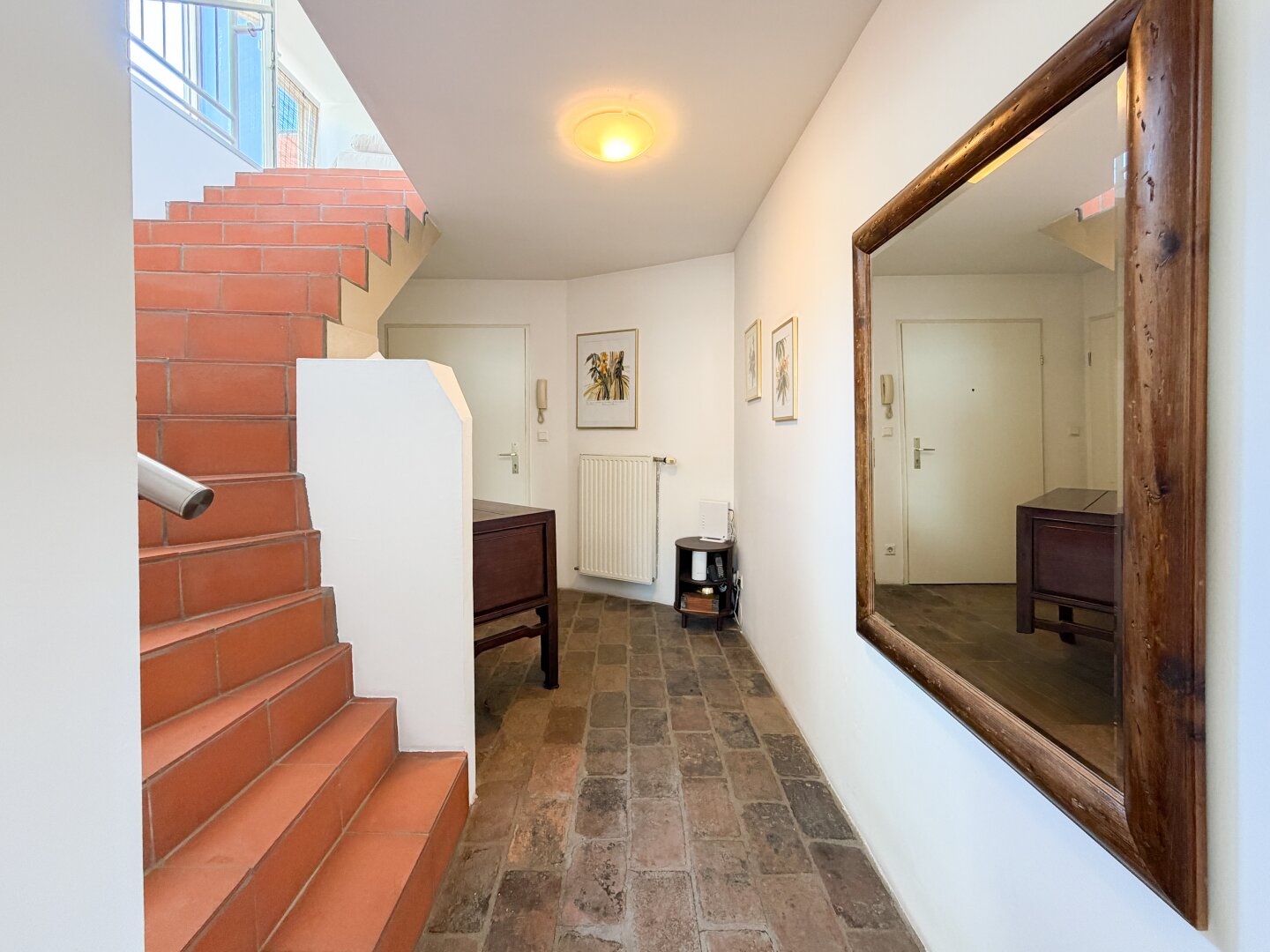 +++ Traumhafte 3-Zimmer-Dachgeschosswohnung I 2 DACHTERRASSEN mit ca. 28 m2 I Top-Lage Josefstadt +++