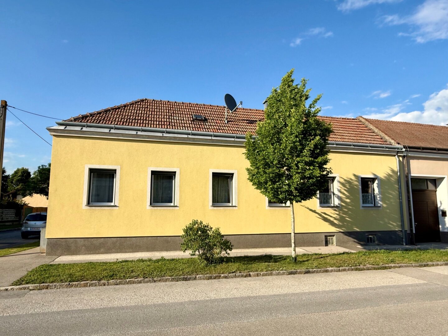 Top-Einfamilienhaus mit Traumgarten und Terrasse in Deutsch-Wagram - Kaufpreis: EUR 399.000,-- !!!