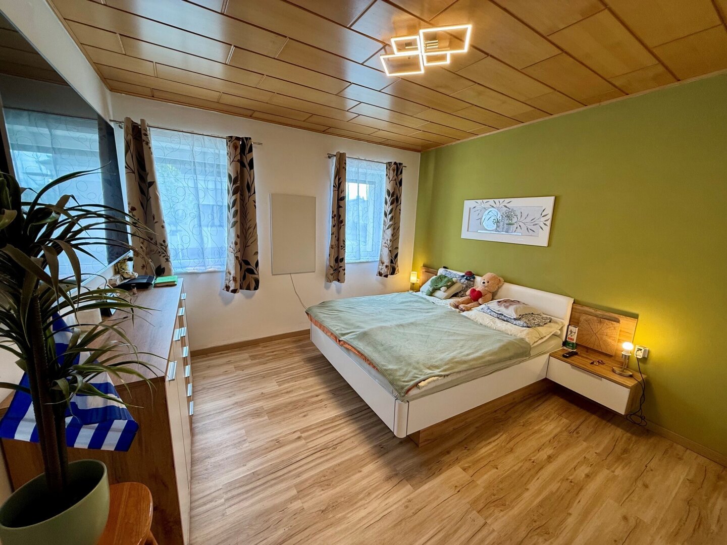 Top-Einfamilienhaus mit Traumgarten und Terrasse in Deutsch-Wagram - Kaufpreis: EUR 399.000,-- !!!