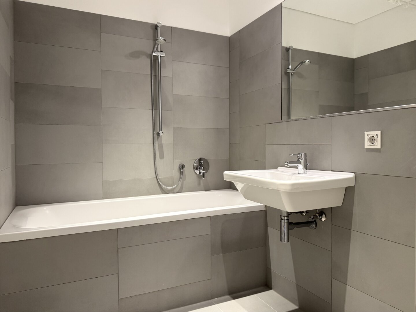 2-Zimmer-Neubauwohnung mit Garage in Leopoldstadt nahe Donau