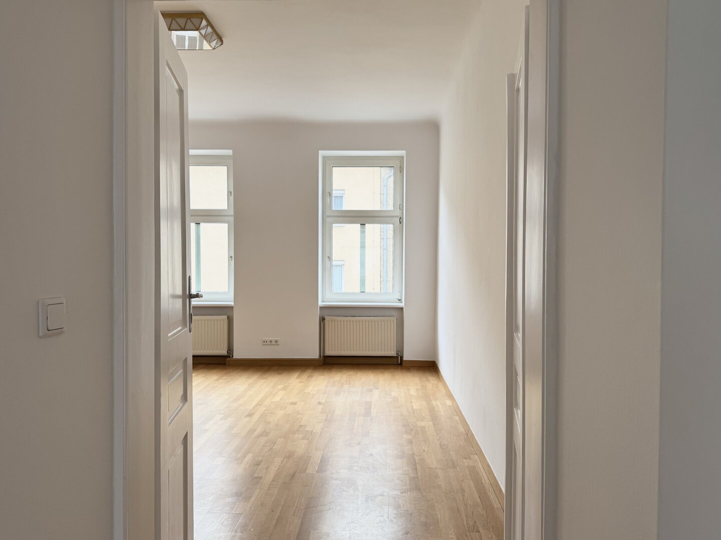 1 ZIMMER I BALKON I Ruhelage I nahe Belvedere