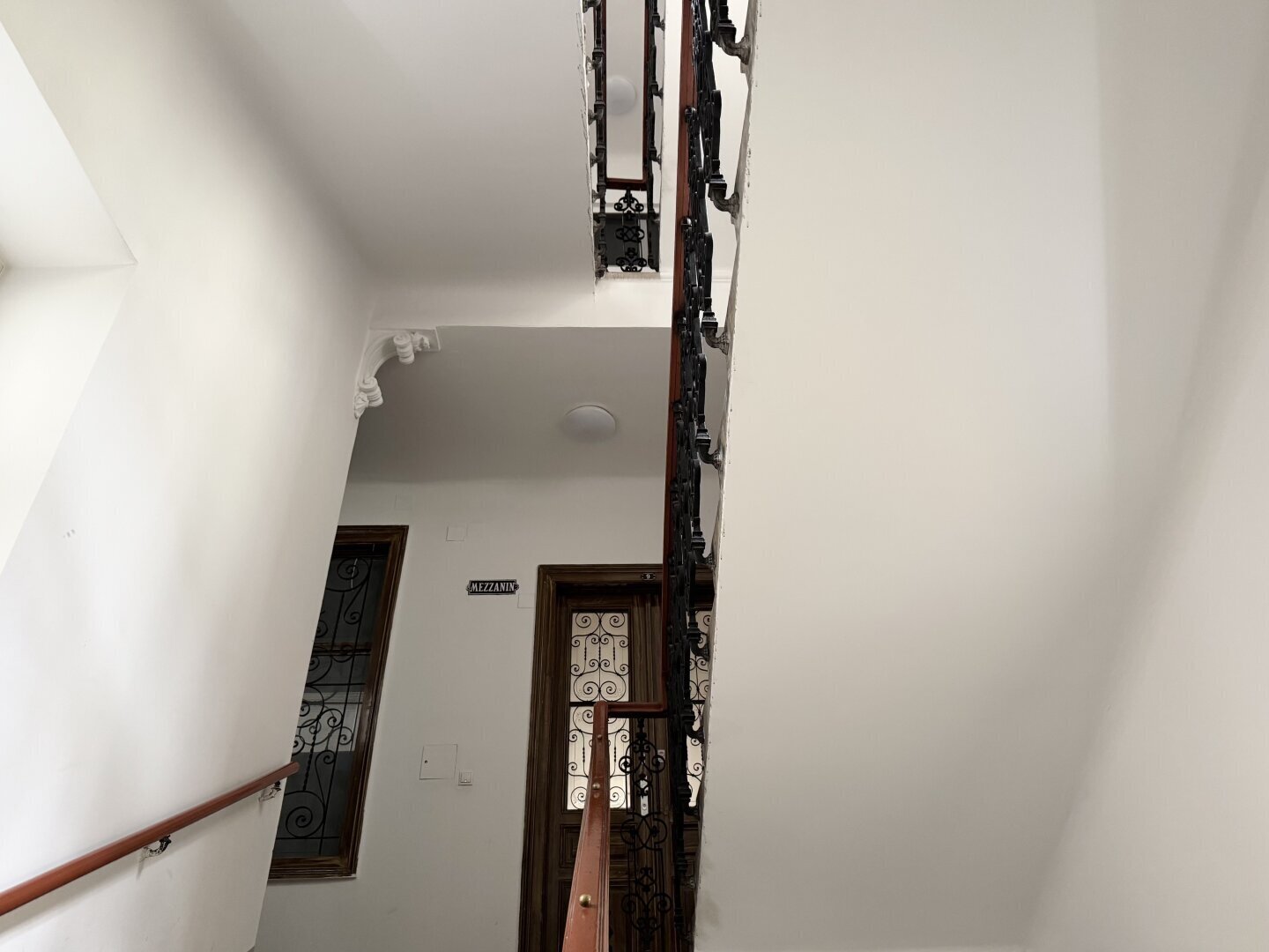 1 ZIMMER I BALKON I Ruhelage I nahe Belvedere