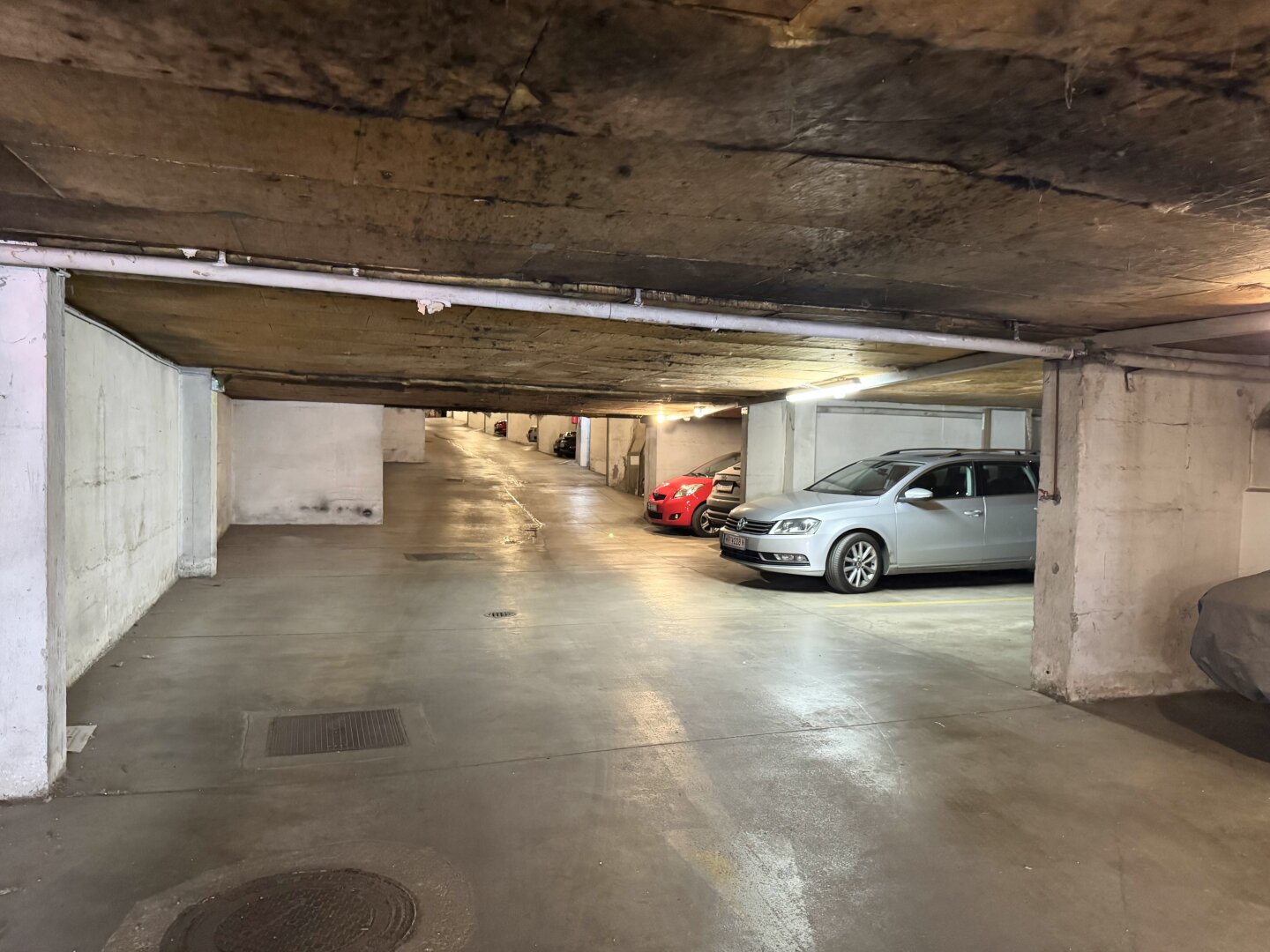 GARAGENPLATZ I 4 ZIMMER I SÜDSEITIGE TERRASSE I absolute Ruhelage I moderne Ausstattung