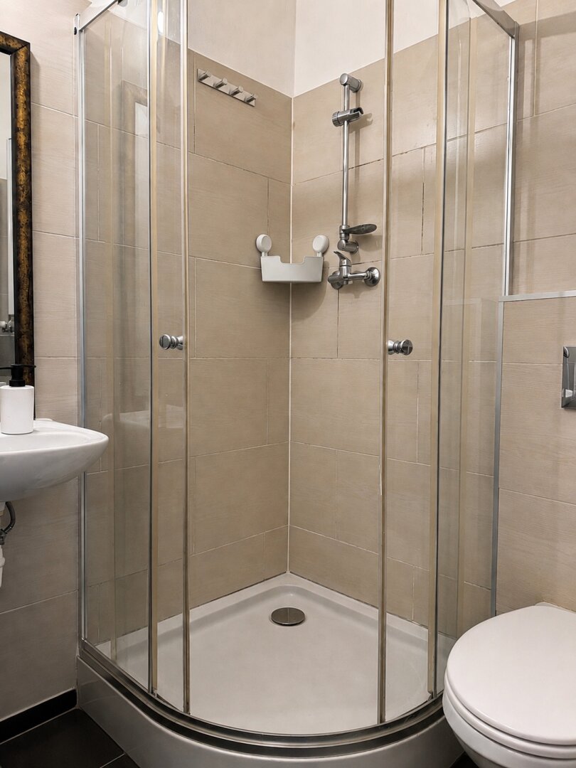 1-Zimmer-Altbauwohnung in zentraler Lage in Ottakring