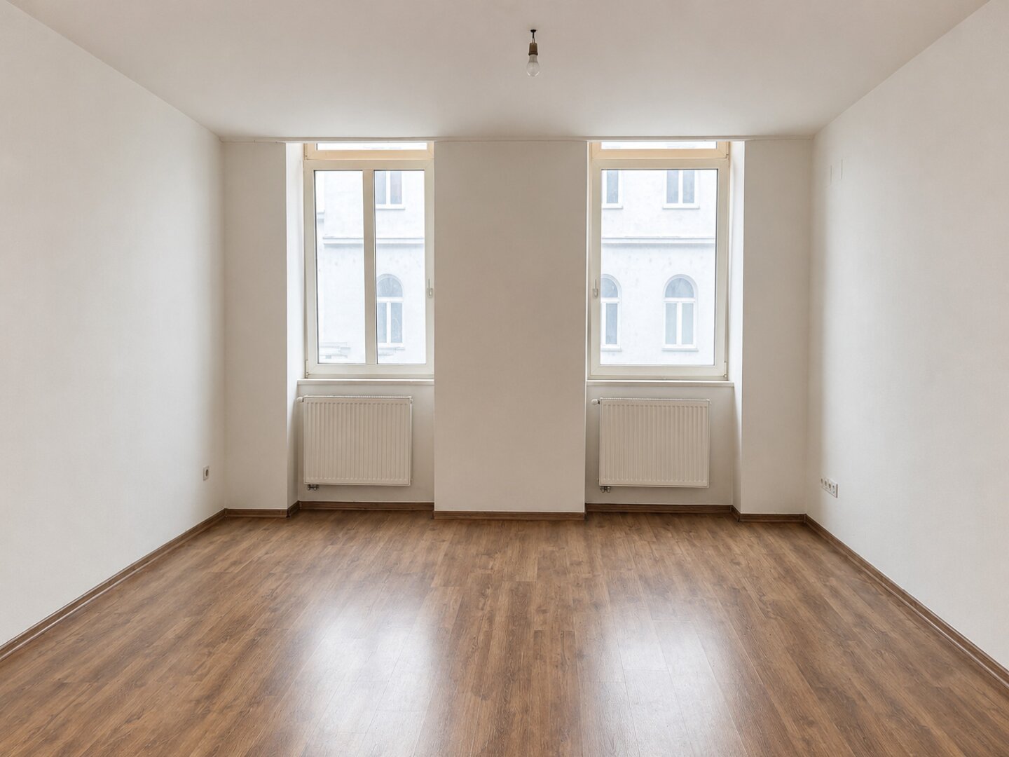 1-Zimmer-Altbauwohnung in zentraler Lage in Ottakring