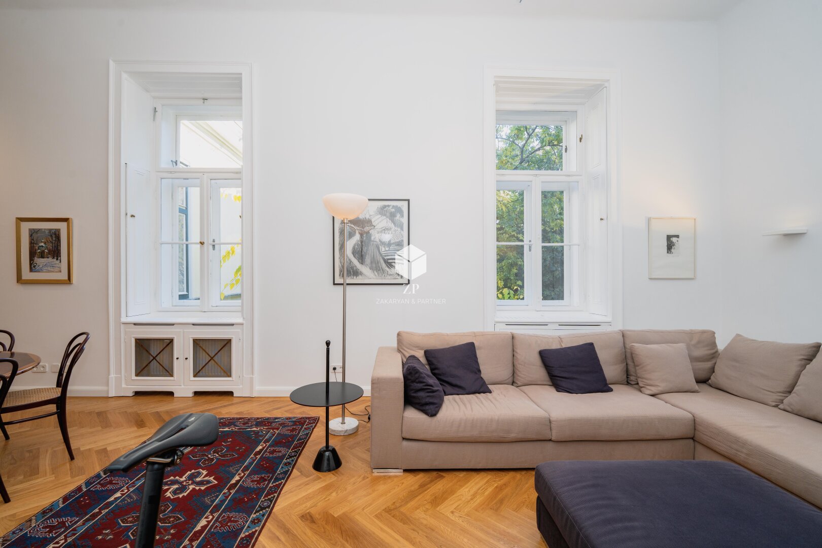 Palais Salm: Möblierte Luxus-Wohnung mit 2 Schlafzimmern!