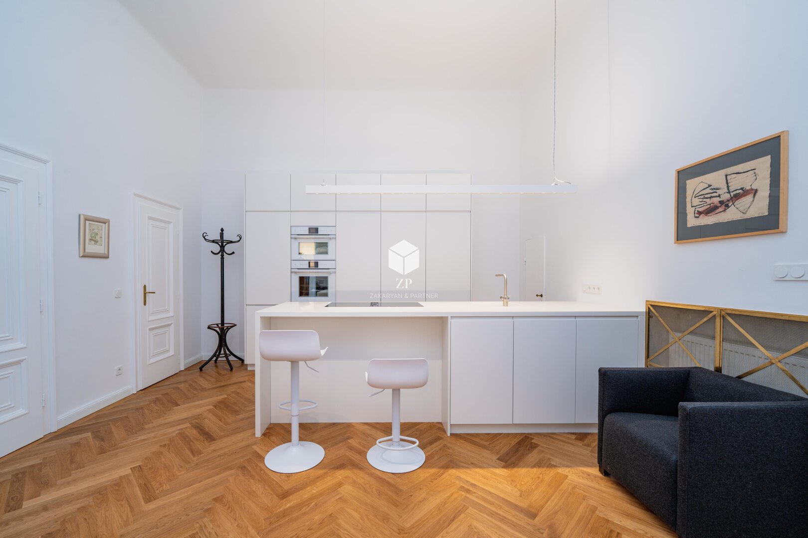 Palais Salm: Möblierte Luxus-Wohnung mit 2 Schlafzimmern!