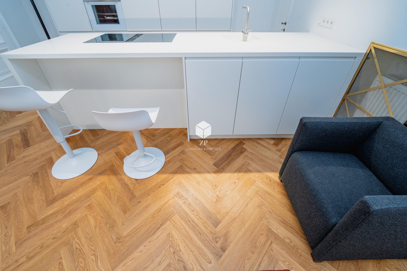 Palais Salm: Möblierte Luxus-Wohnung mit 2 Schlafzimmern!