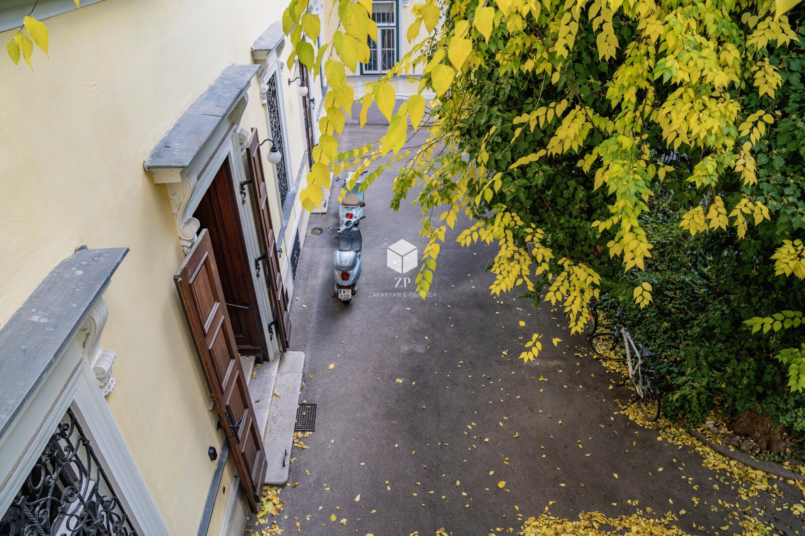 Palais Salm: Möblierte Luxus-Wohnung mit 2 Schlafzimmern!