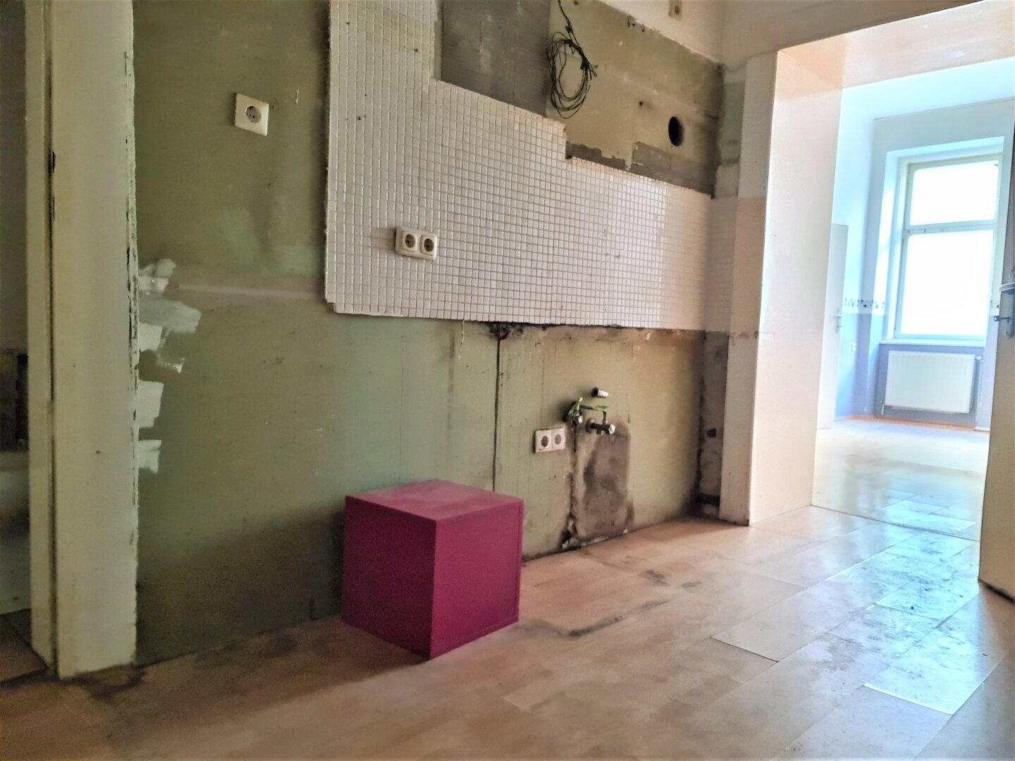 Sanierungstraum Starterwohnung U3 Ottakring