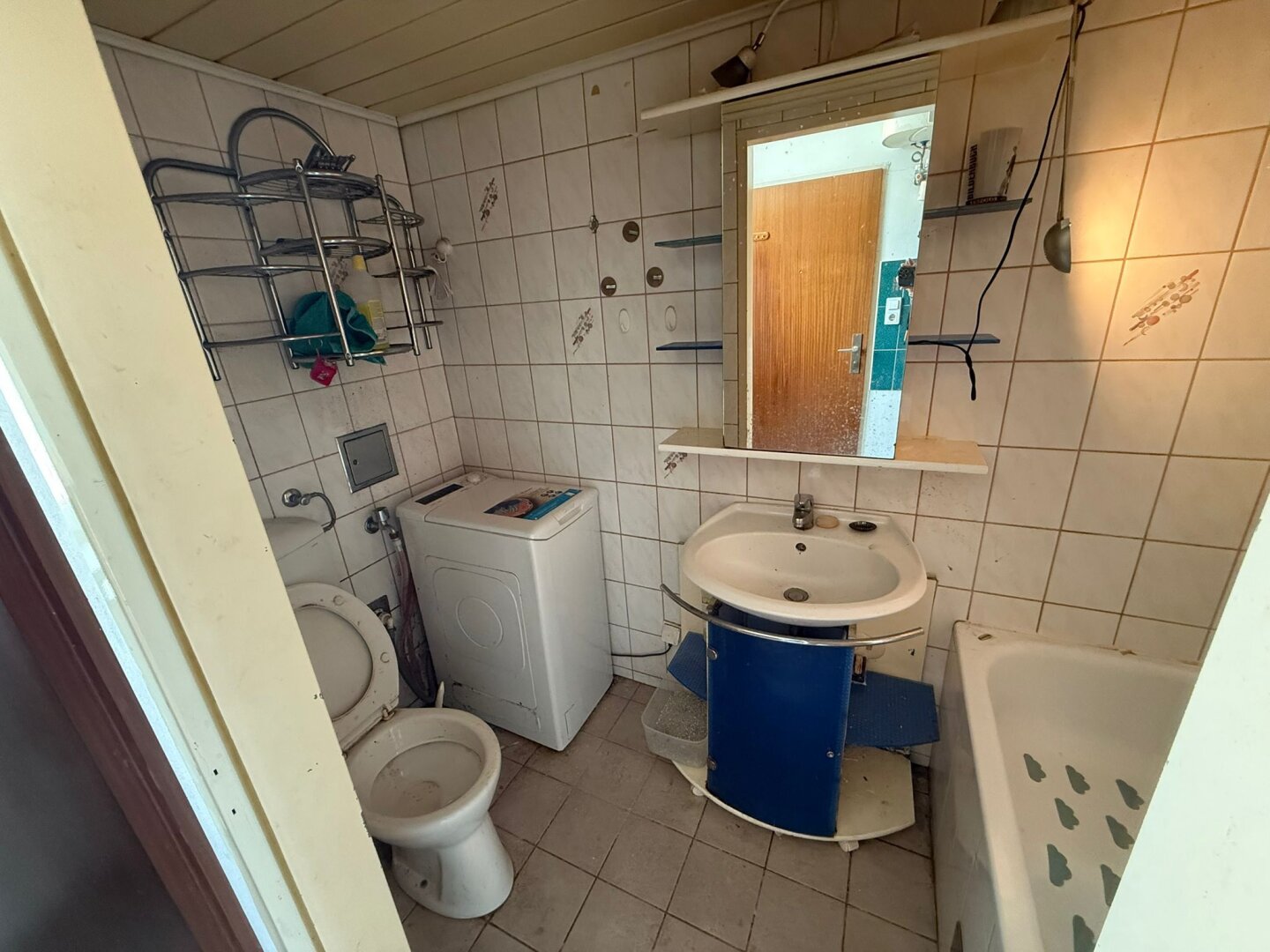 Altbau zum Renovieren | U3 Johnstraße | 2 Zimmer