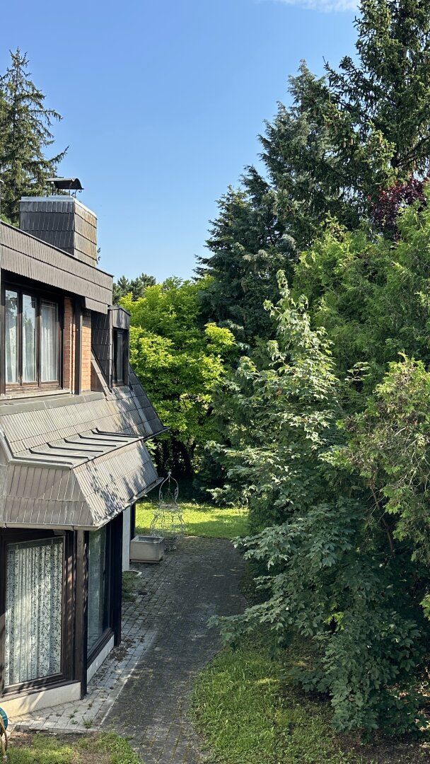 Rarität in Wien-Mauer – weitläufiges Grundstück mit Entwicklungspotenzial in bester Wohnlage | ZELLMANN IMMOBILIEN