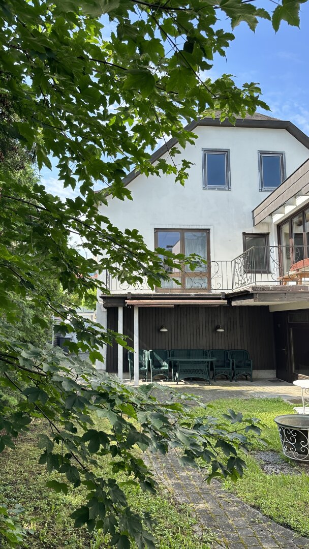 Rarität in Wien-Mauer – weitläufiges Grundstück mit Entwicklungspotenzial in bester Wohnlage | ZELLMANN IMMOBILIEN