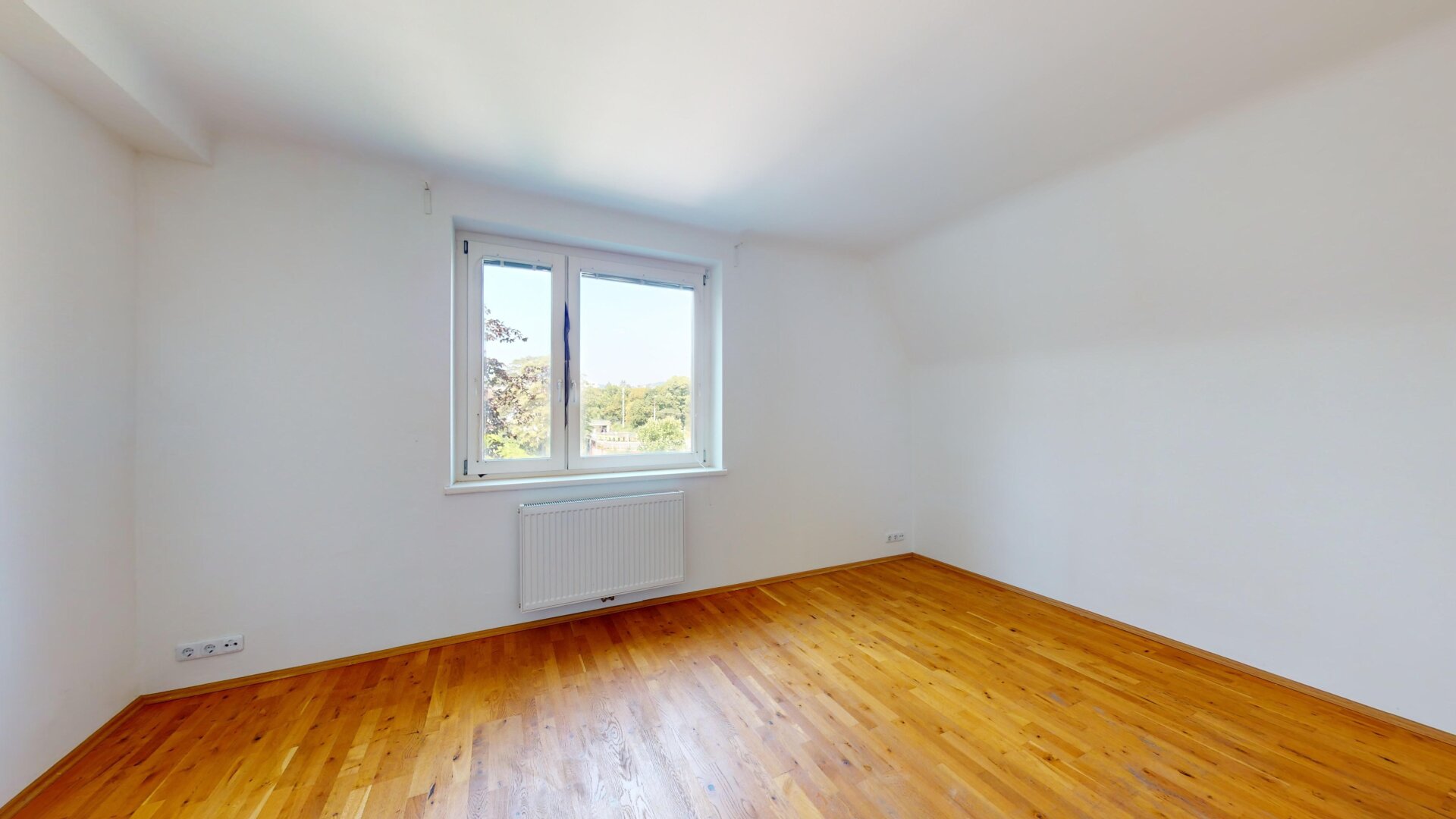 DÖBLING | Helle Dachgeschosswohnung | 3 1/2 Zimmer | ZELLMANN IMMOBILIEN