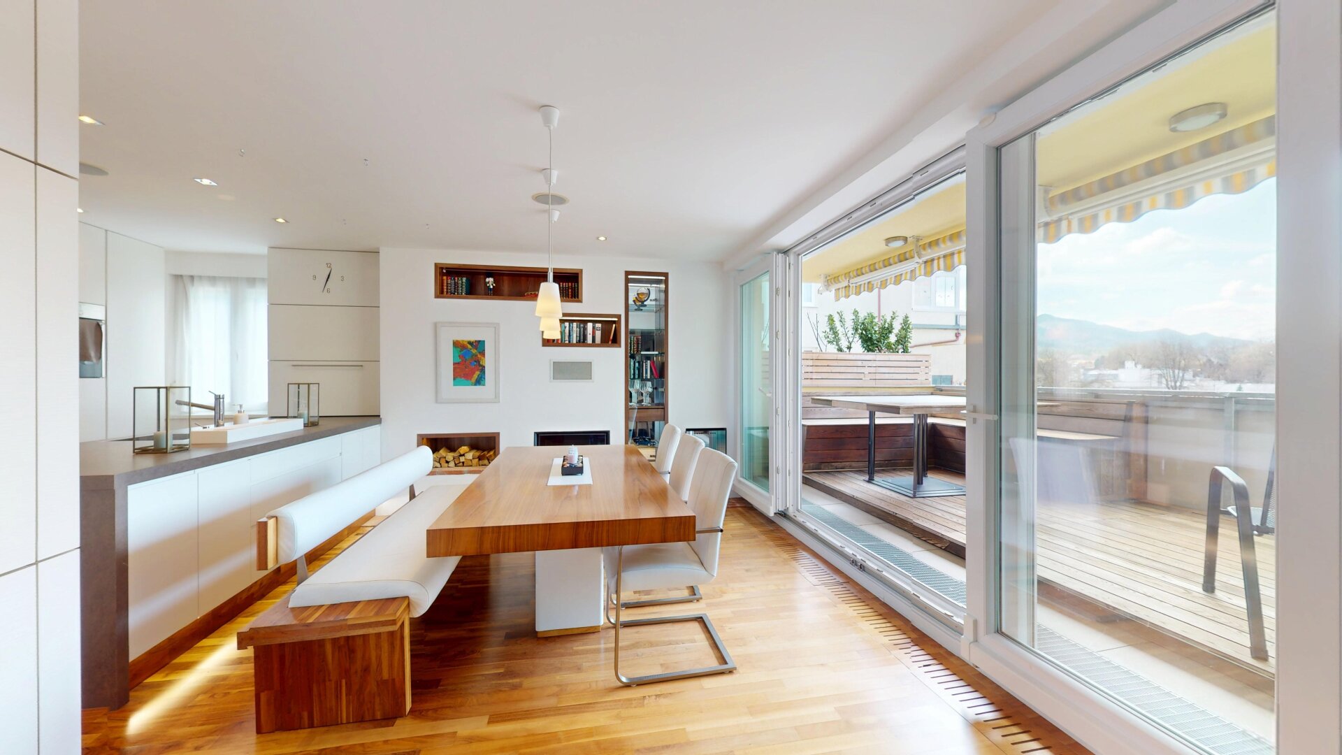 PERNITZ | Moderne, luxuriöse Wohlfühlwohnung | inkl. Tiefgaragenplatz und moderner Möblierung | ZELLMANN IMMOBILIEN