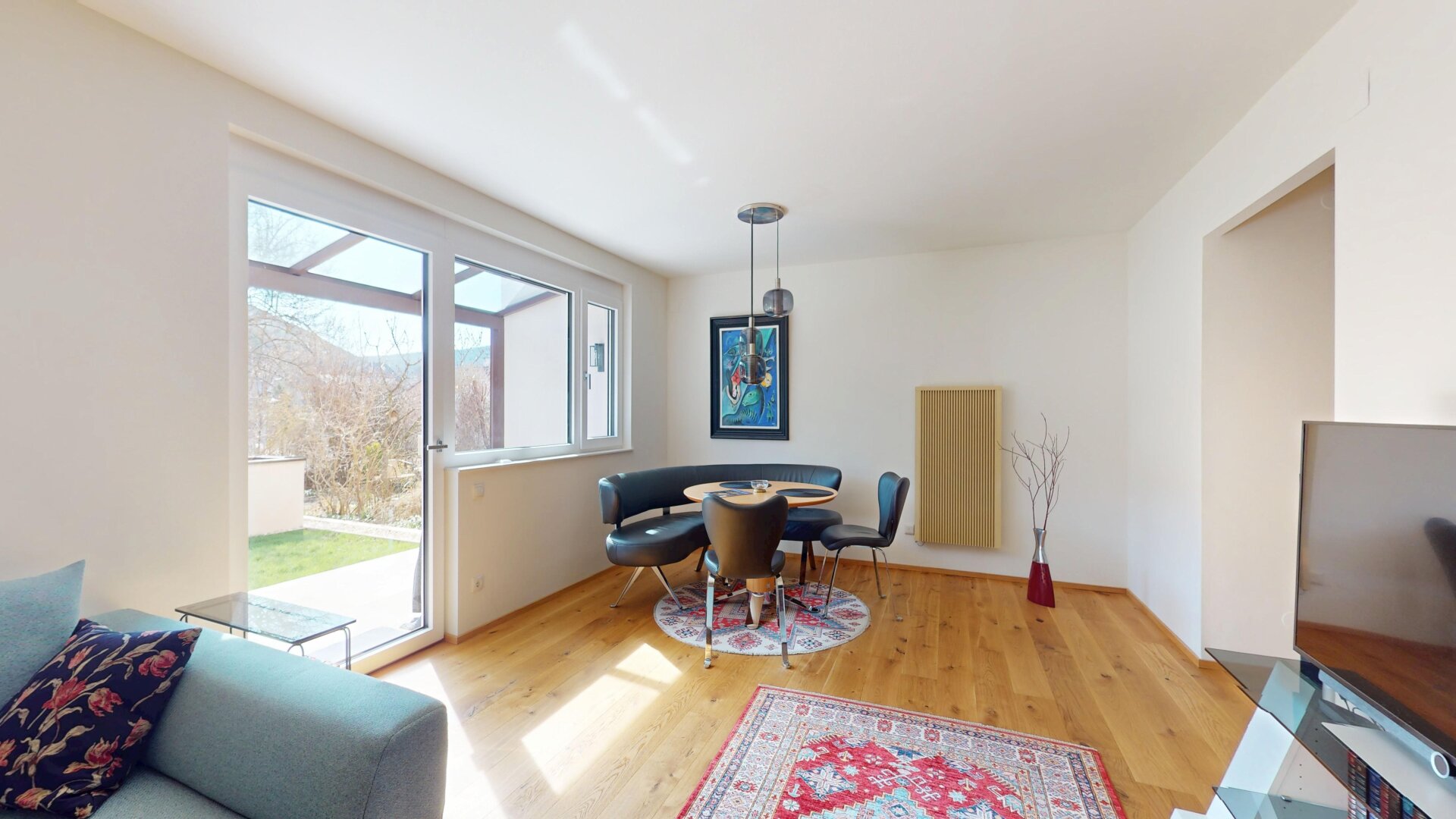 BERNDORF | tolles Reihenhaus, modern, qualitativ hochwertig saniert | ZELLMANN IMMOBILIEN