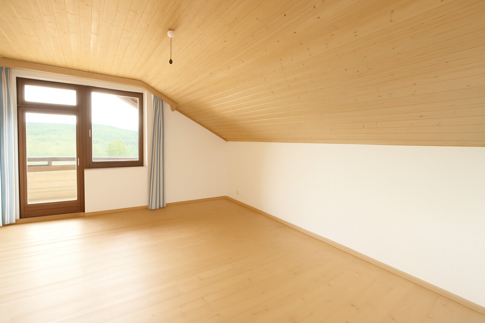 "Ein Zuhause mit Gefühl – und einem Blick, der berührt" | ZELLMANN IMMOBILIEN