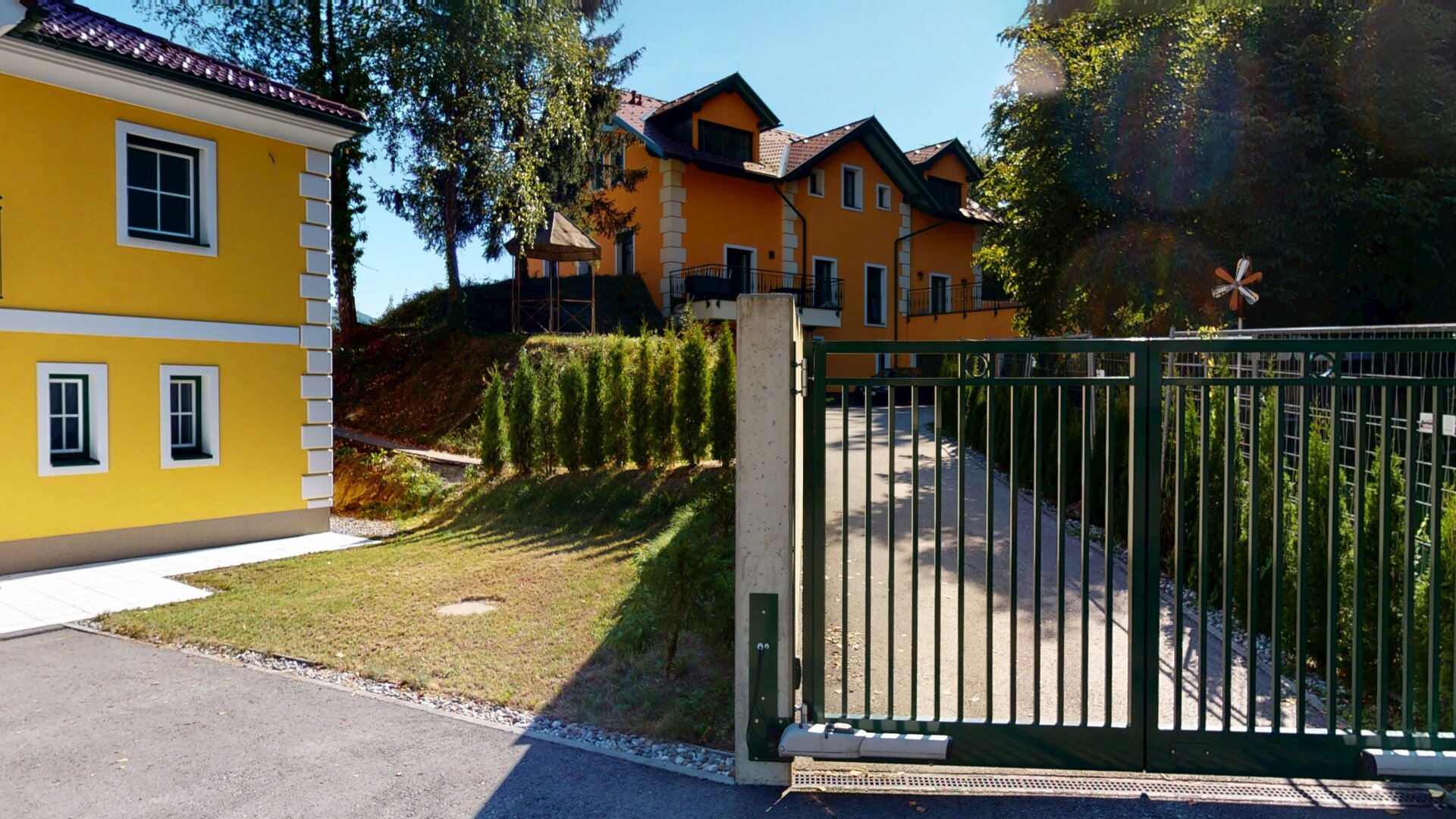 PÖRTSCHACH | Villa mit traumhaftem Seeblick  | Pool | ca. 200m Luftlinie zum See | Aufzug | ZELLMANN IMMOBILIEN