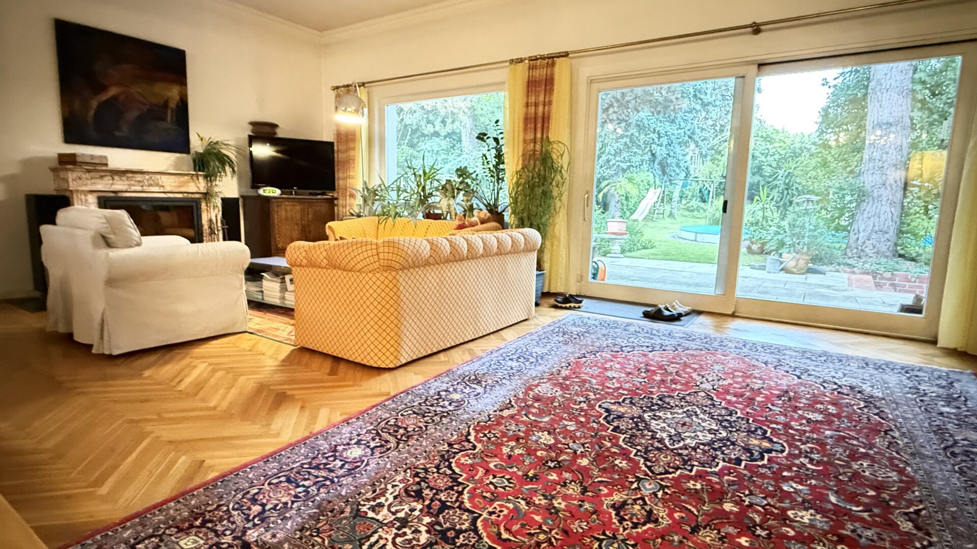 Charmantes Einfamilienhaus mit Pool, Gartenidylle und Entwicklungspotenzial in Bestlage von Wien-Mauer | ZELLMANN IMMOBILIEN