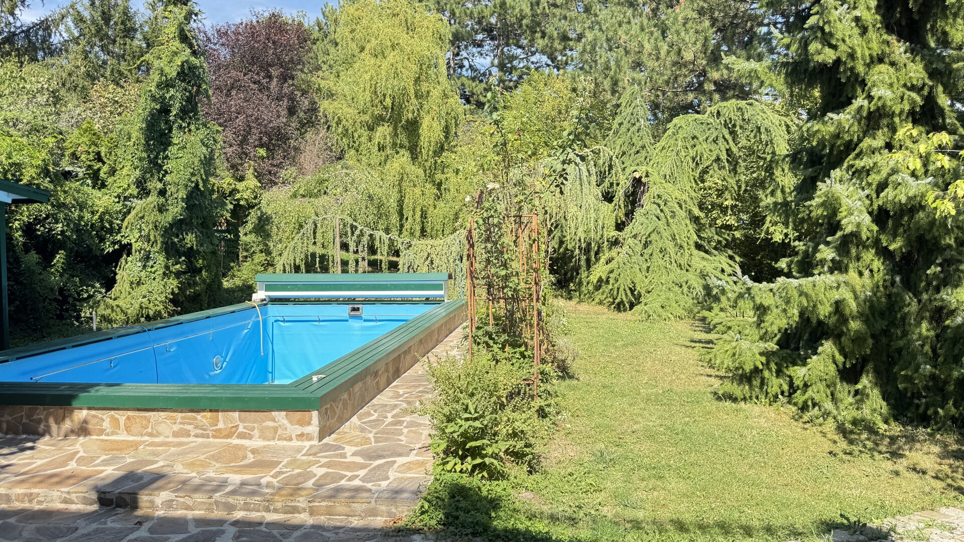 Villa am Roten Berg – Exklusives Wohnen in Wiens begehrtester Villenlage | ZELLMANN IMMOBILIEN