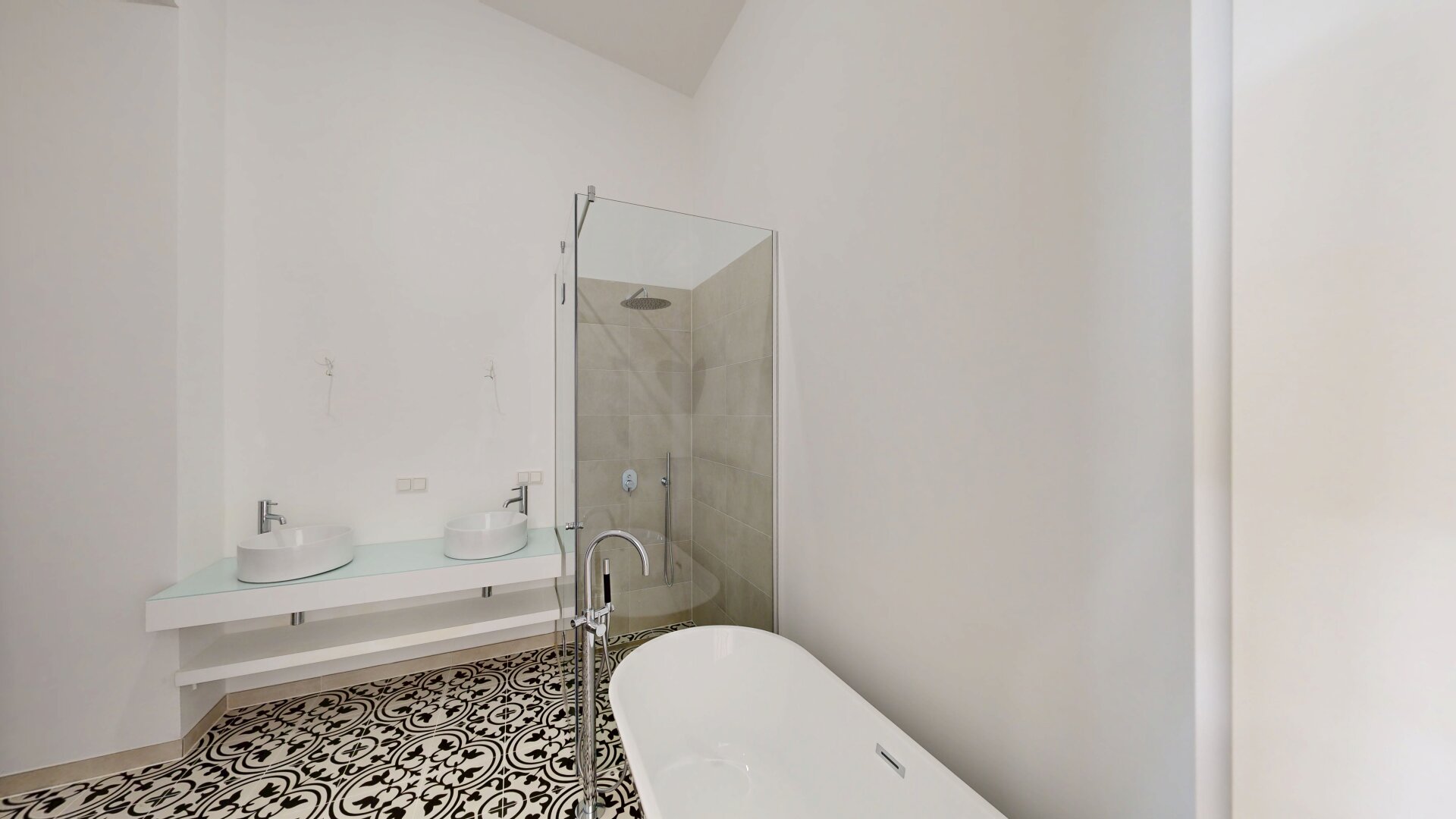 „Wohnen auf höchstem Niveau – Exklusive Altbauvilla mit modernem Luxus in Hietzing“ | ZELLMANN IMMOBILIEN