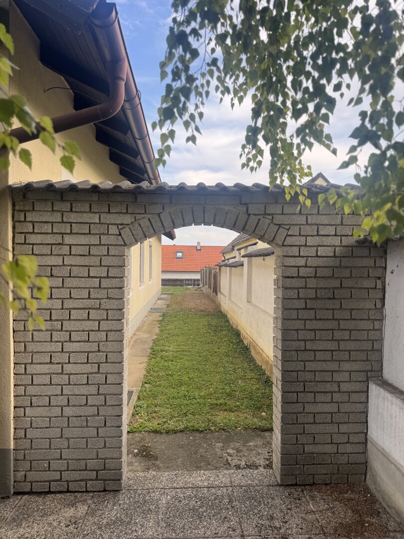 Viel Platz, viele Möglichkeiten – großzügiges Einfamilienhaus | ZELLMANN IMMOBILIEN