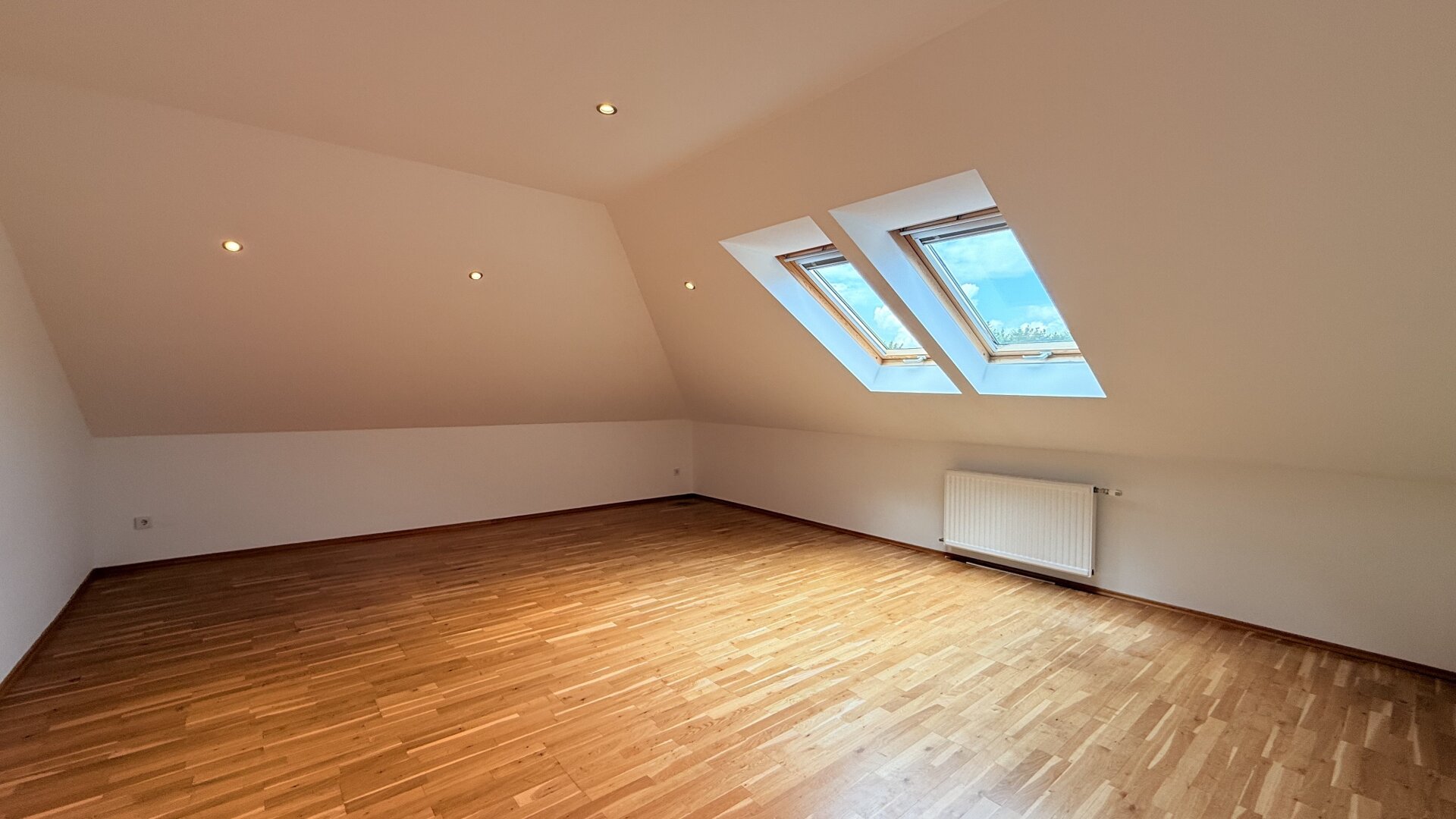 „Wohnen über den Dächern von Rodaun – Licht, Ruhe und Gartenidylle vereint“ | ZELLMANN IMMOBILIEN