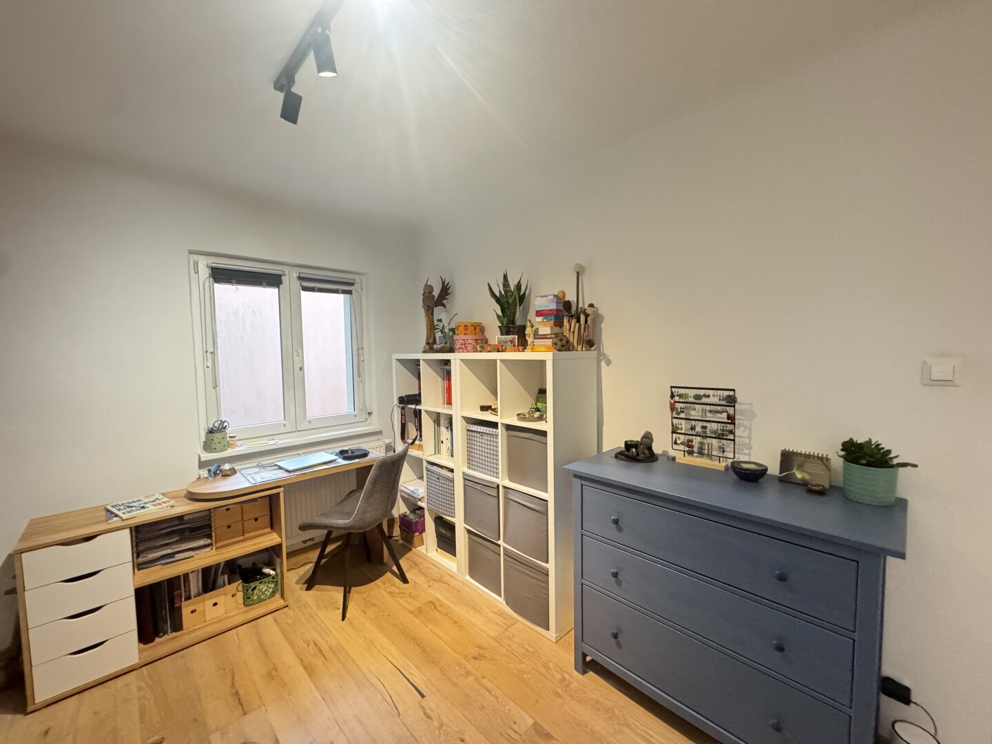 Stilvoll saniert & lichtdurchflutet – 3-Zimmer-Dachgeschosswohnung in Bestlage Mauer | ZELLMANN IMMOBILIEN