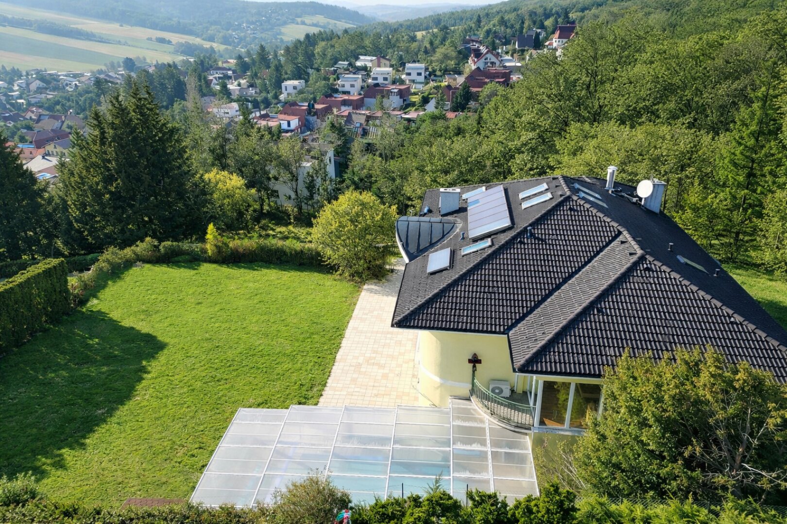 GABLITZ | moderne Villa auf großem Grund mit enormen Potenzial – optional mit Waldgrundstück | ZELLMANN IMMOBILIEN