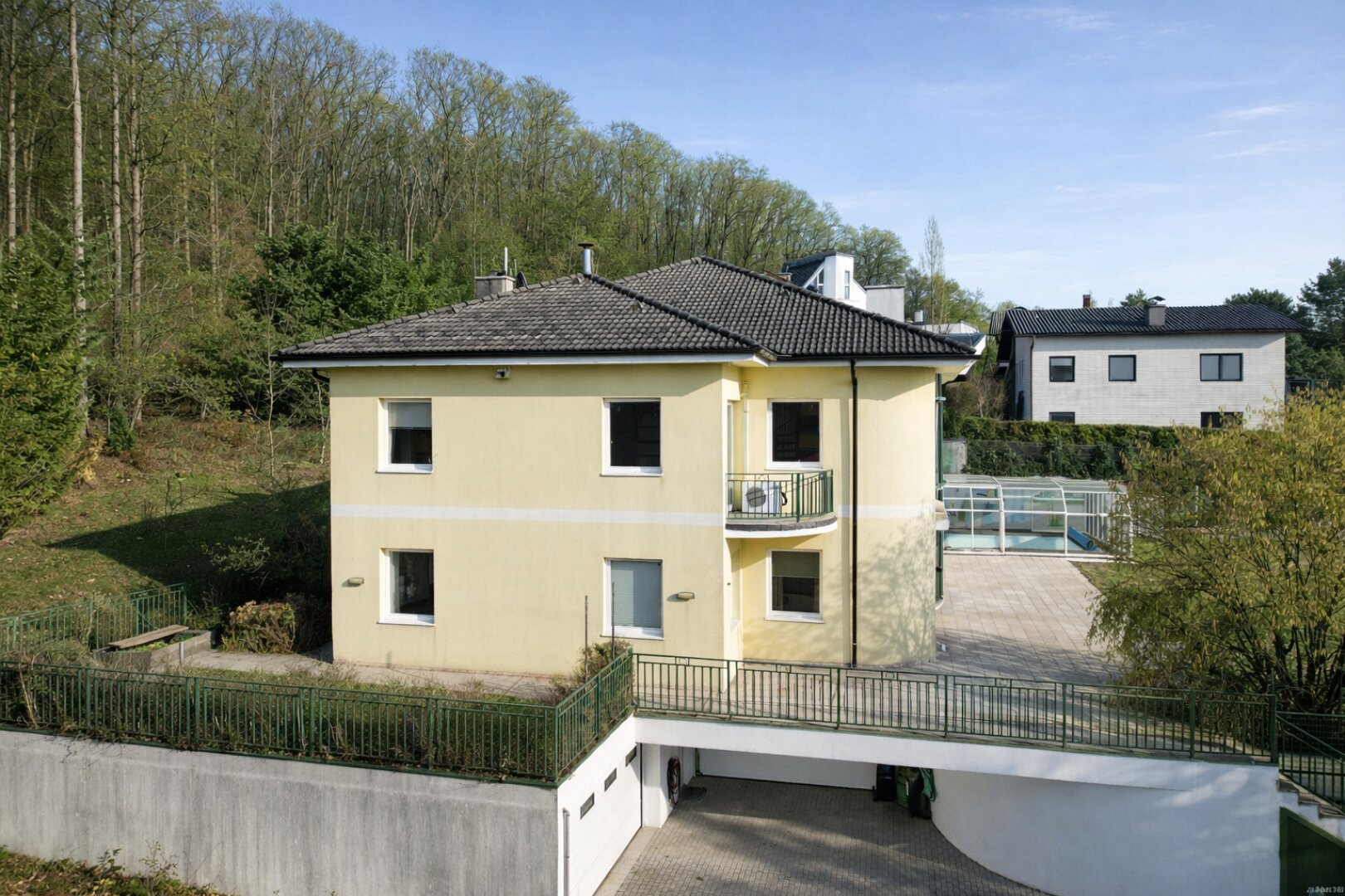 GABLITZ | moderne Villa auf großem Grund mit enormen Potenzial – optional mit Waldgrundstück | ZELLMANN IMMOBILIEN