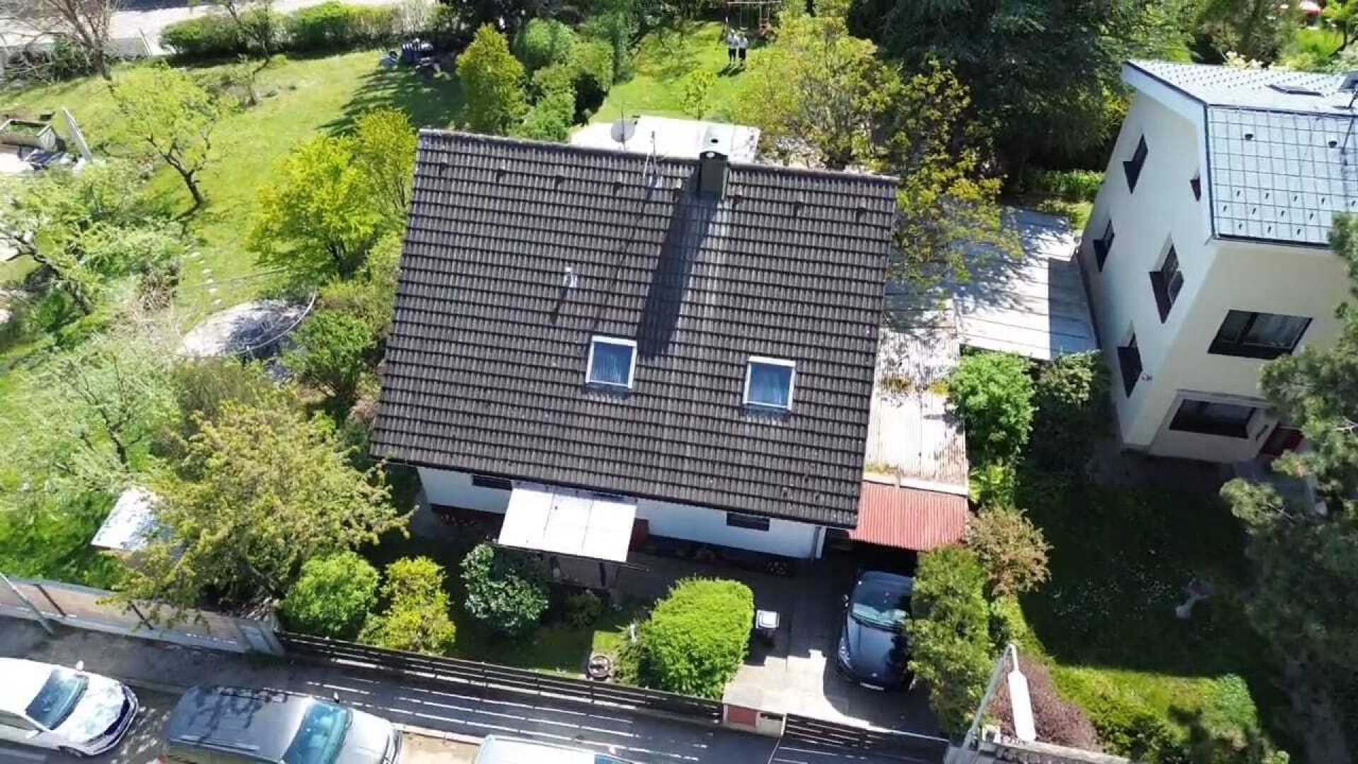 „Ein Rückzugsort am Lainzer Tiergarten – Liegenschaft mit Charakter, Substanz und seltenem Entwicklungsspielraum“ | ZELLMANN IMMOBILIEN