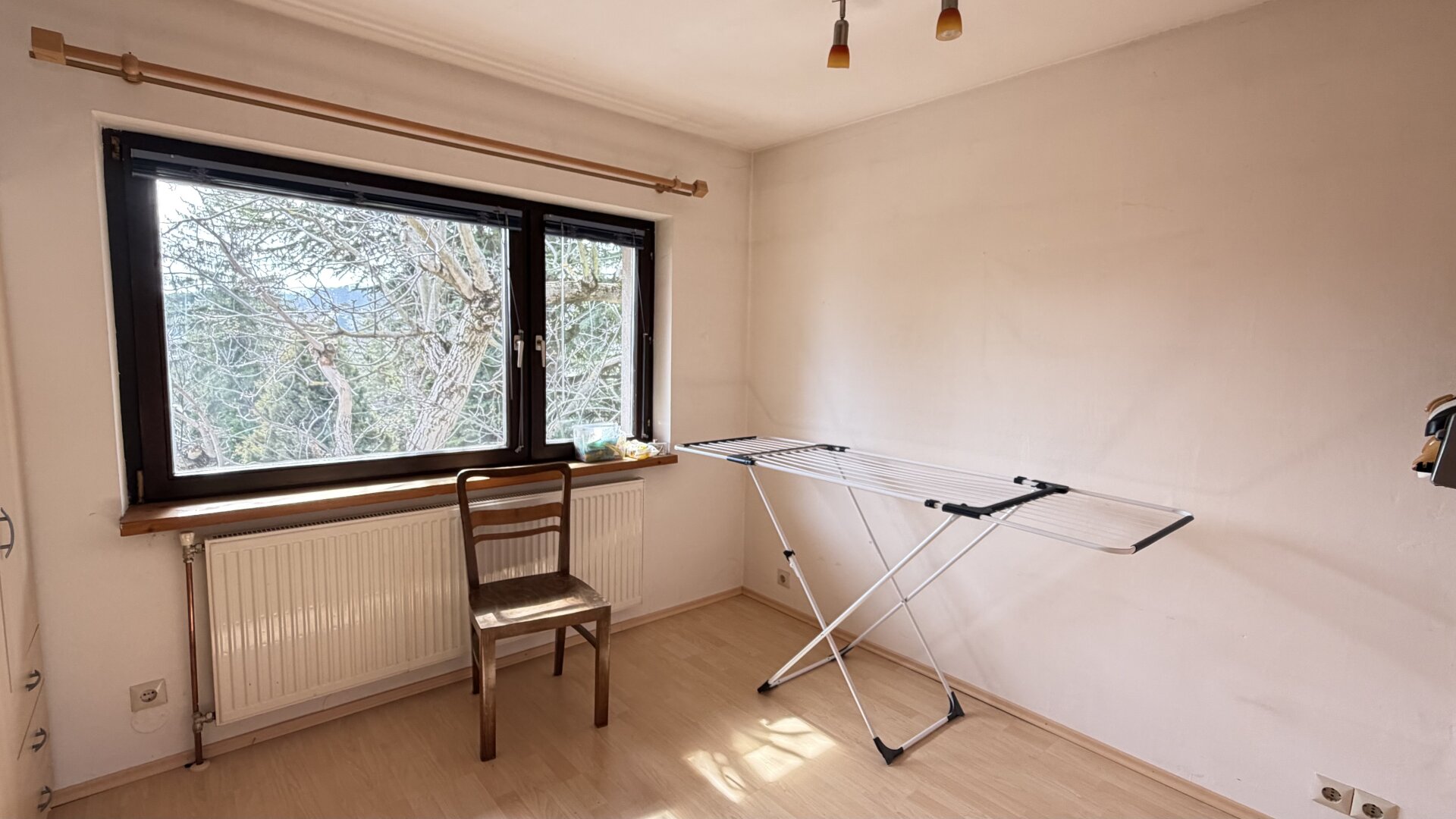 „Ein Rückzugsort am Lainzer Tiergarten – Liegenschaft mit Charakter, Substanz und seltenem Entwicklungsspielraum“ | ZELLMANN IMMOBILIEN