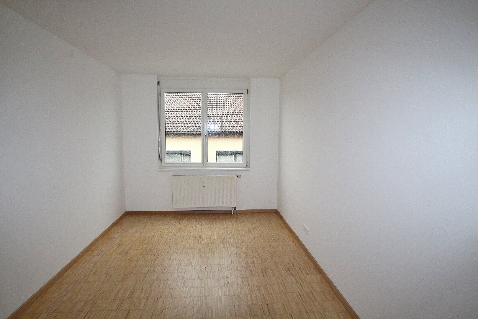 „Perfekt geschnittene Wohnung mit Garagenplatz und U6-Anbindung“ | ZELLMANN IMMOBILIEN