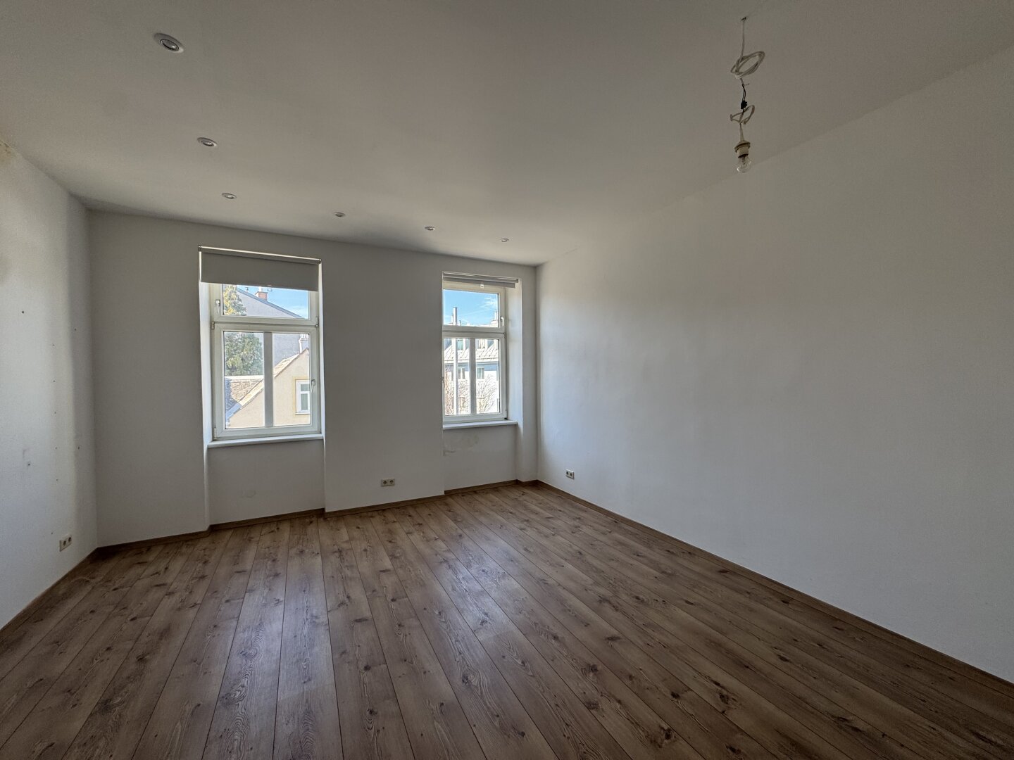 Großzügige Lager- und Bürofläche in Wien 23 – Ihre Chance auf Raum für Erfolg | ZELLMANN IMMOBILIEN