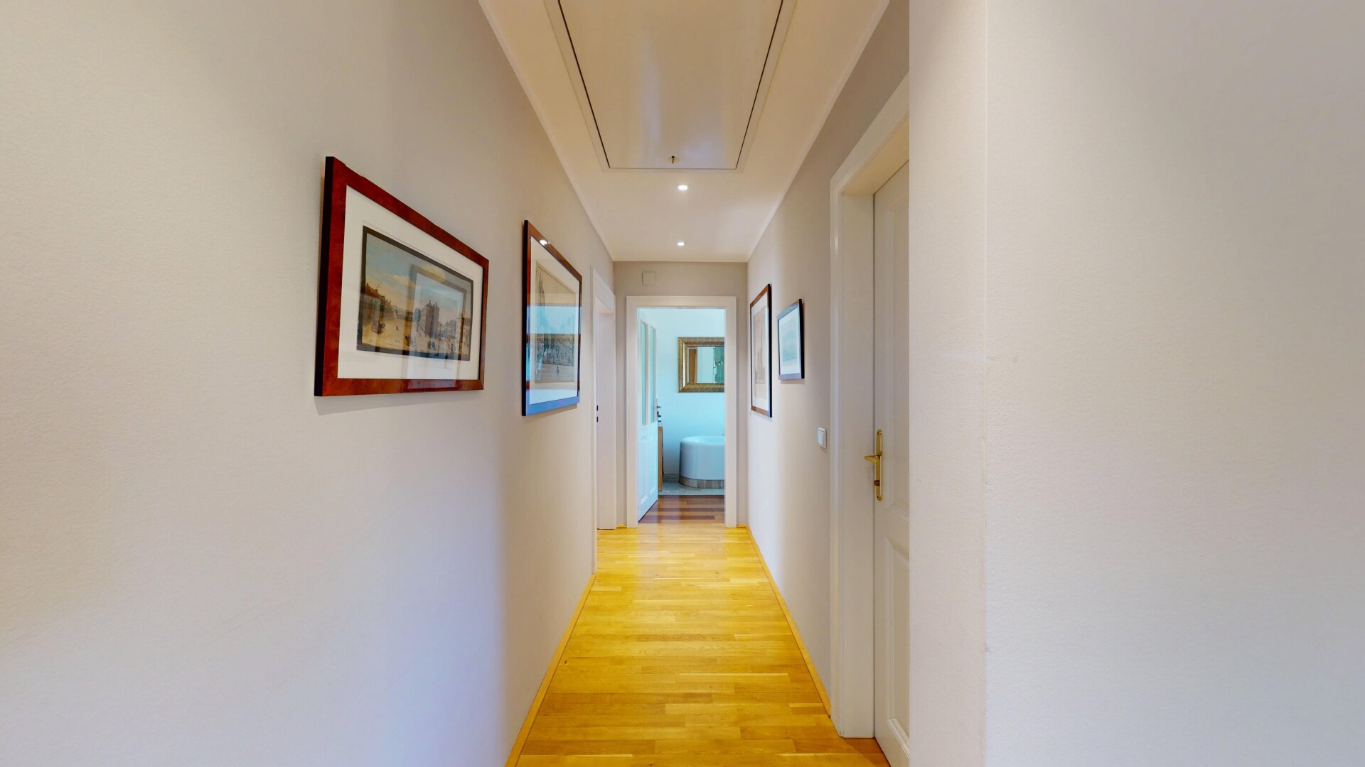 NEULENGBACH | Revitalisierte Landhausvilla mit Stil auf 1.625 m² großem Grundstück | Pool | ZELLMANN IMMOBILIEN