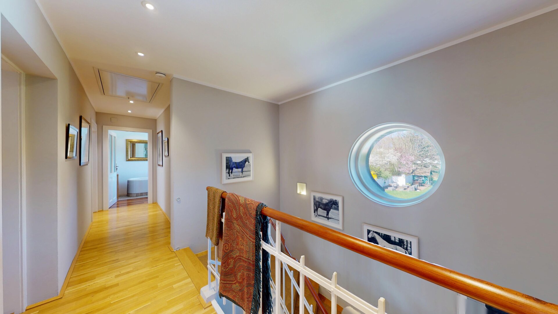 NEULENGBACH | Revitalisierte Landhausvilla mit Stil auf 1.625 m² großem Grundstück | Pool | ZELLMANN IMMOBILIEN