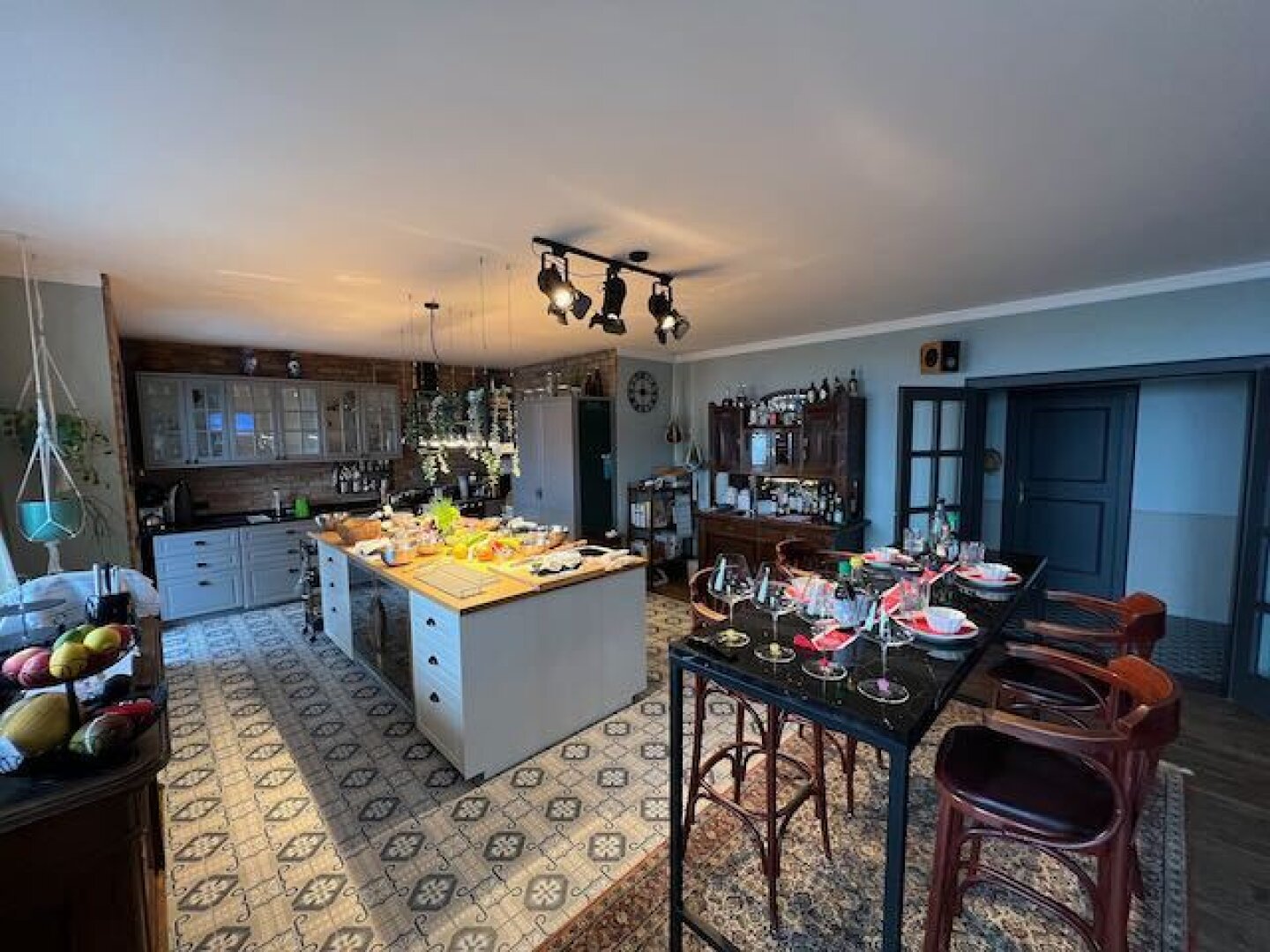 Wohnen über den Dächern von Eisenstadt – Villa mit spektakulärem Fernblick | ZELLMANN IMMOBILIEN