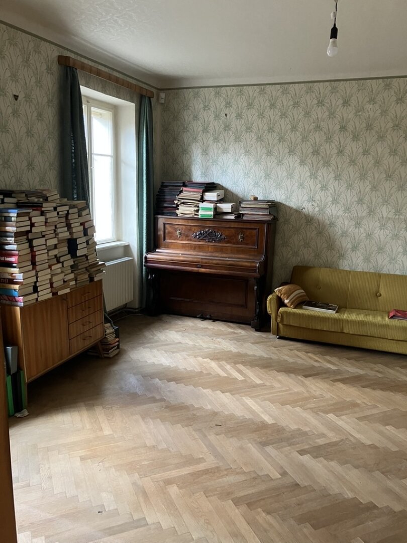 Historisches, sanierungsbedürftiges Winzerhaus mit großem Ruhegarten  | ZELLMANN IMMOBILIEN
