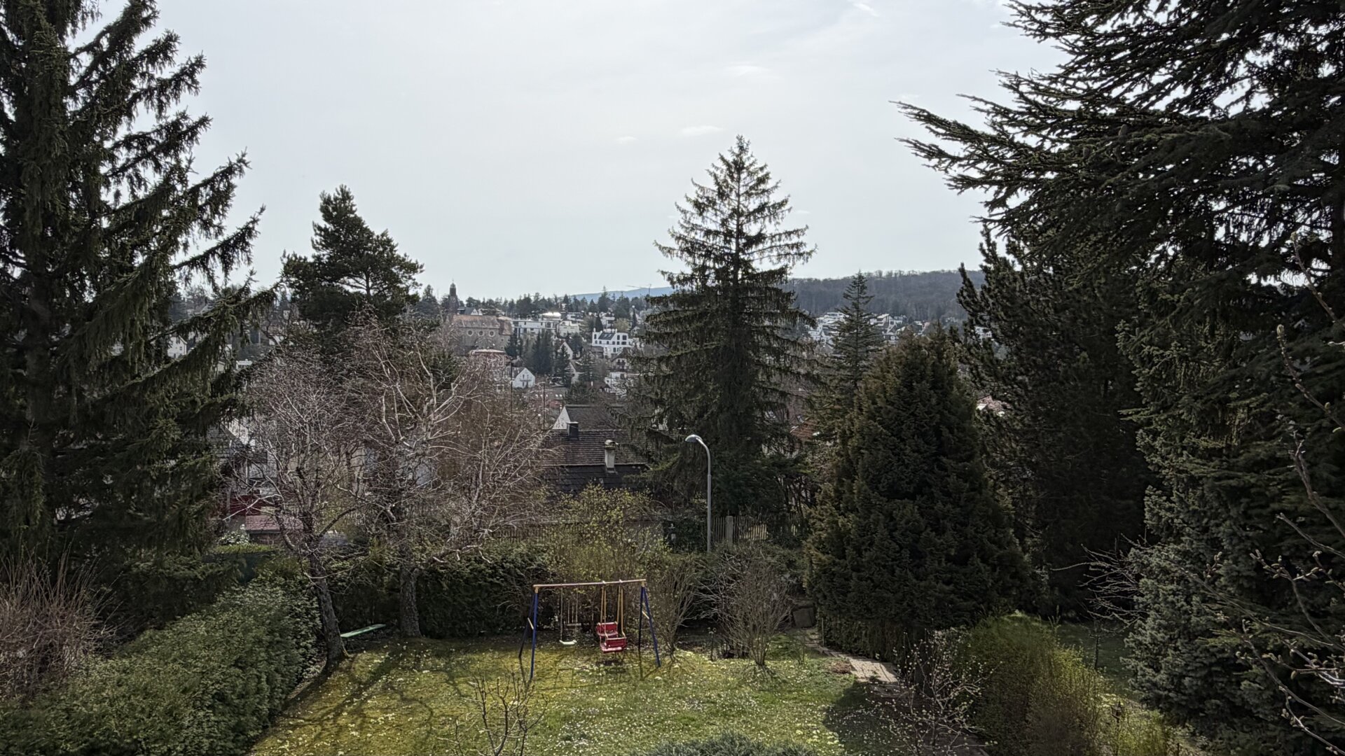 „Ein Rückzugsort am Lainzer Tiergarten – Liegenschaft mit Charakter, Substanz und seltenem Entwicklungsspielraum“ | ZELLMANN IMMOBILIEN