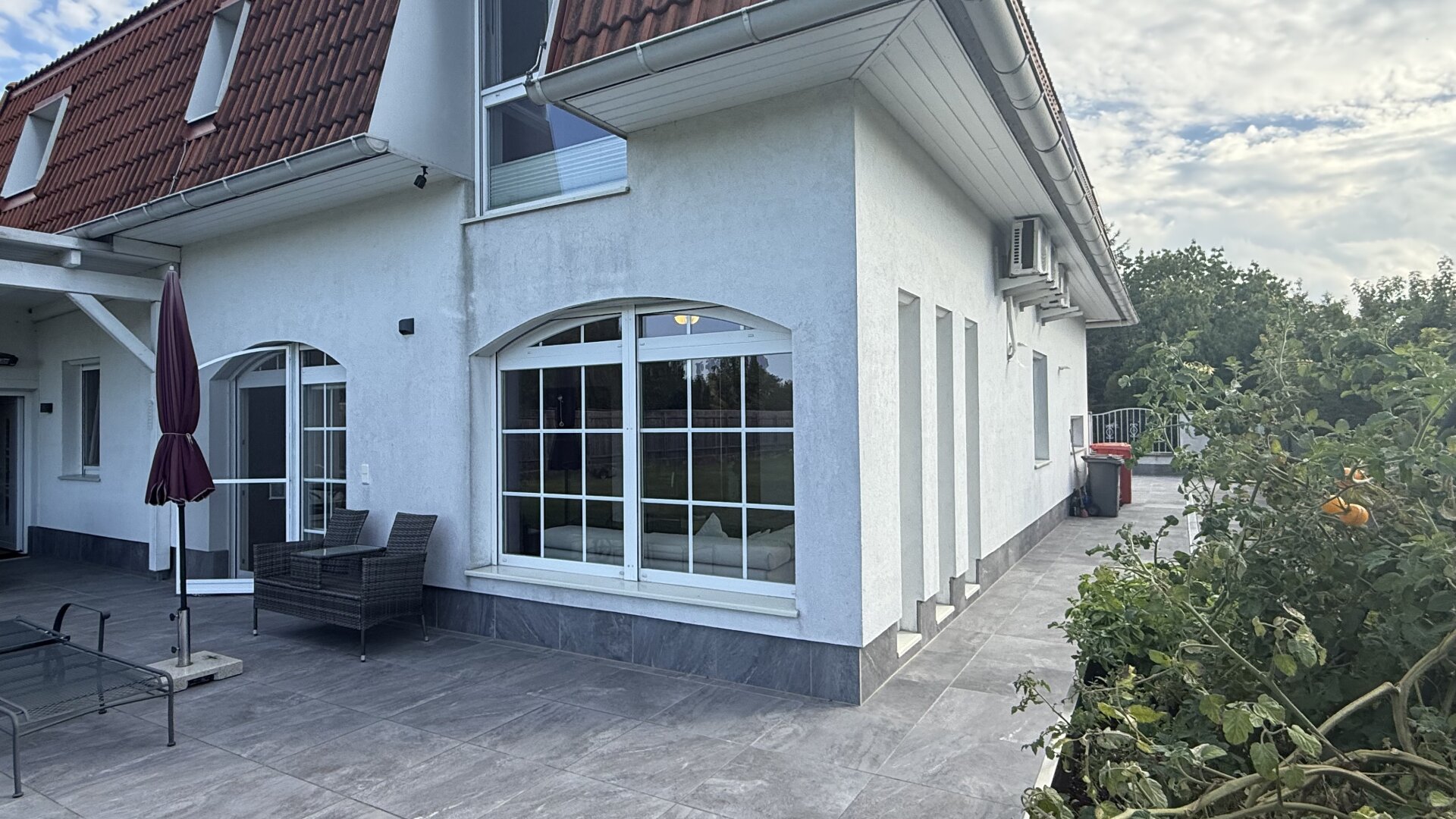 "Seehaus-Refugium nahe Wien – Lebensqualität auf höchstem Niveau" | ZELLMANN IMMOBILIEN