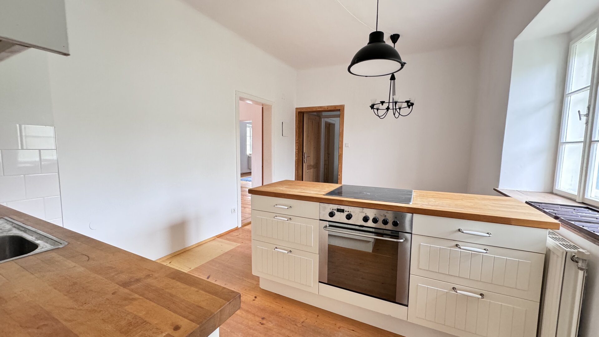 Dachgeschoss Wohnung mit Garten in Breitenfurt | ZELLMANN IMMOBILIEN