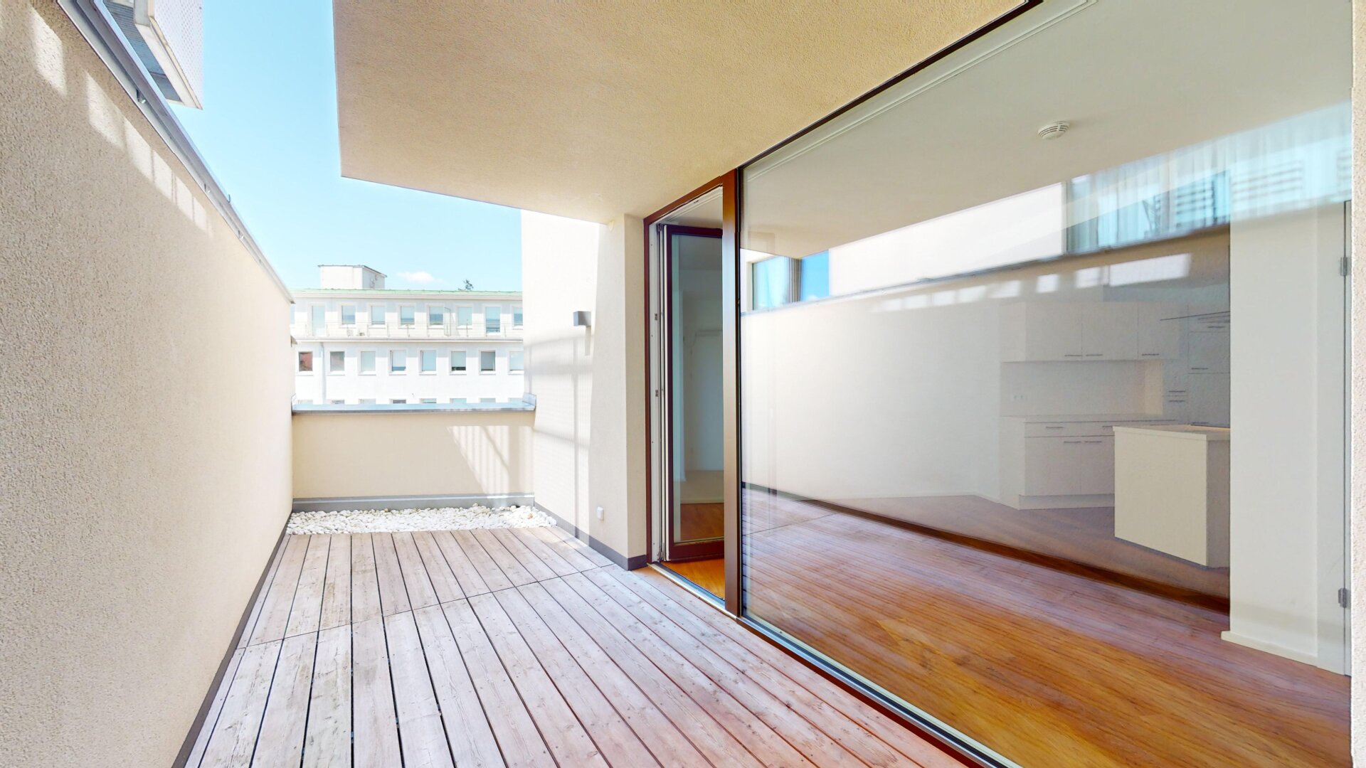 UNTER ST. VEIT | Außergewöhnlicher Wohnflair | Neubau 2016 | 3 Zimmer | 2 Bäder | Balkon & Loggia | Bestlage | ZELLMANN IMMOBILIEN