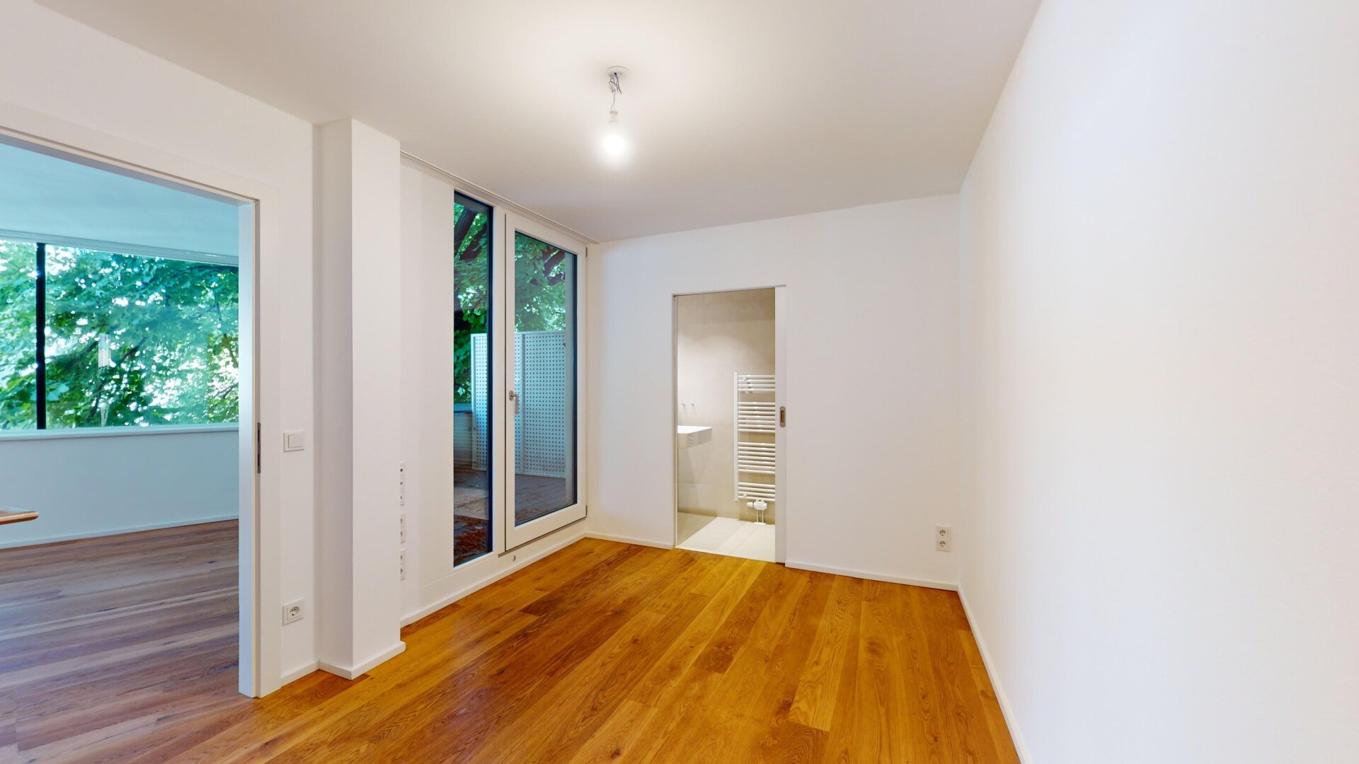 UNTER ST. VEIT | Außergewöhnlicher Wohnflair | Neubau 2016 | 3 Zimmer | 2 Bäder | Balkon & Loggia | Bestlage | ZELLMANN IMMOBILIEN