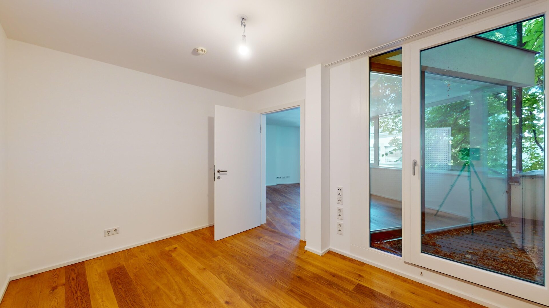 UNTER ST. VEIT | Außergewöhnlicher Wohnflair | Neubau 2016 | 3 Zimmer | 2 Bäder | Balkon & Loggia | Bestlage | ZELLMANN IMMOBILIEN