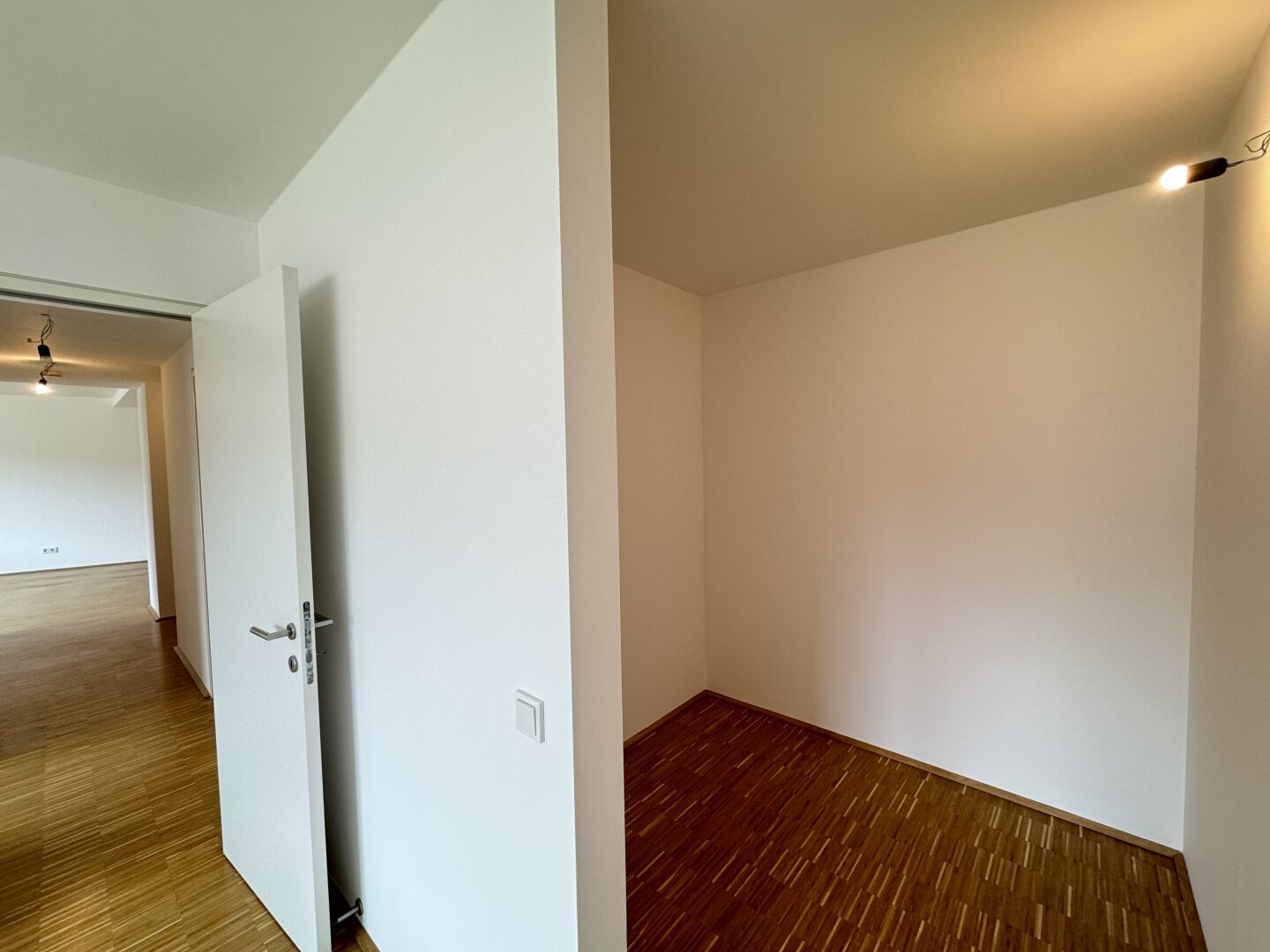 Sehr gepflegte 3 Zimmer Wohnung in zentraler Lage | ZELLMANN IMMOBILIEN